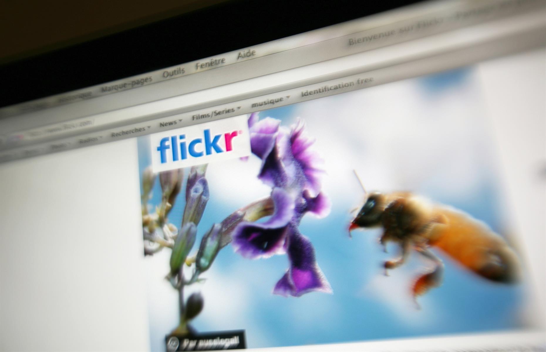 The birth of Flickr
