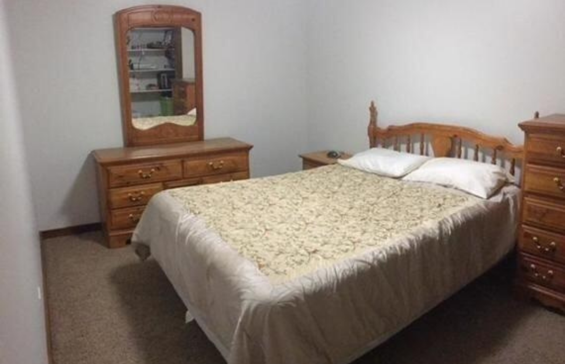 Concrete survival bunker, Missouri, USA: $314,900