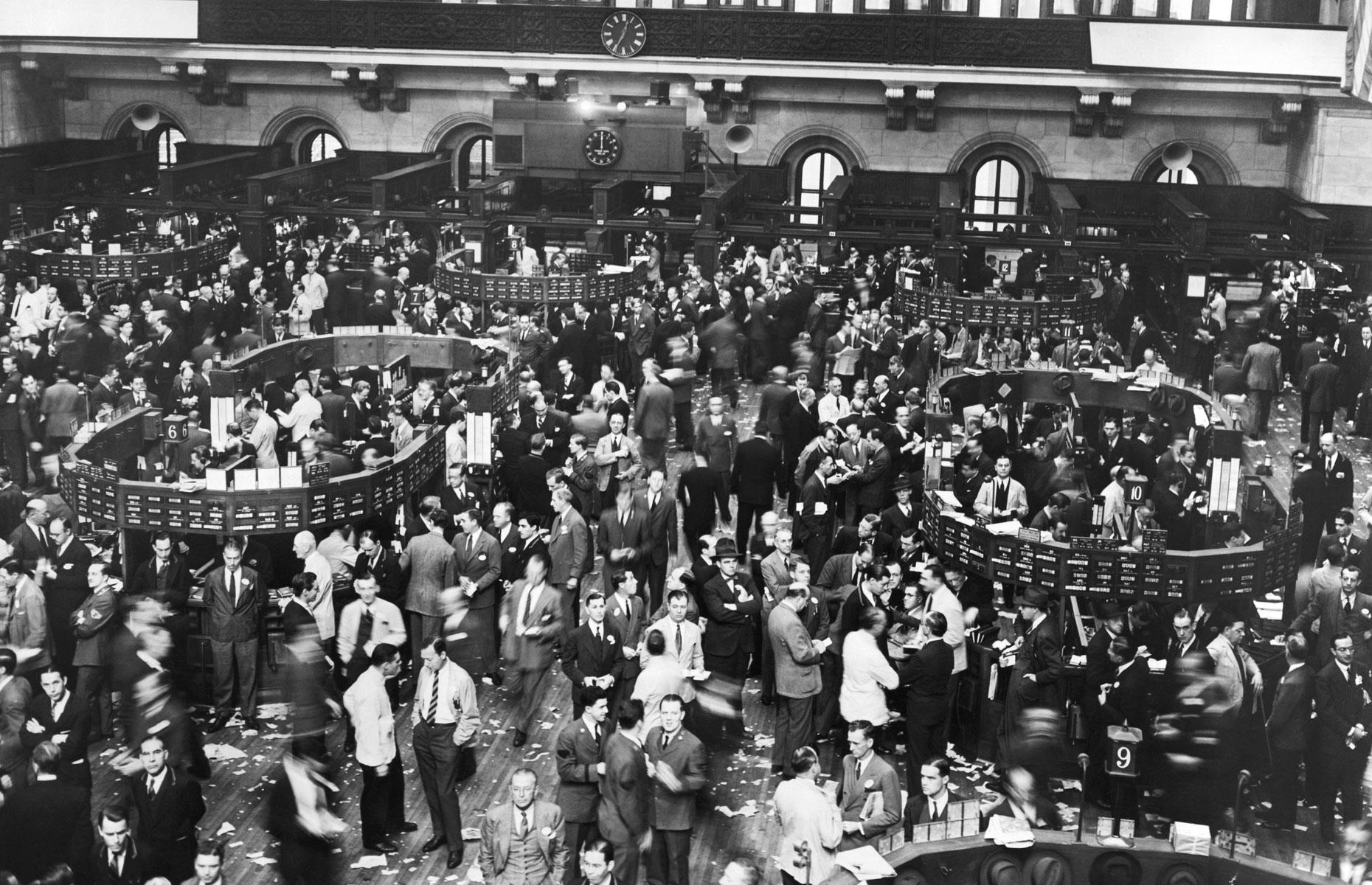 1943 – S&P 500: $1,000 invested then is worth $4.6 million (£3.5m) today 