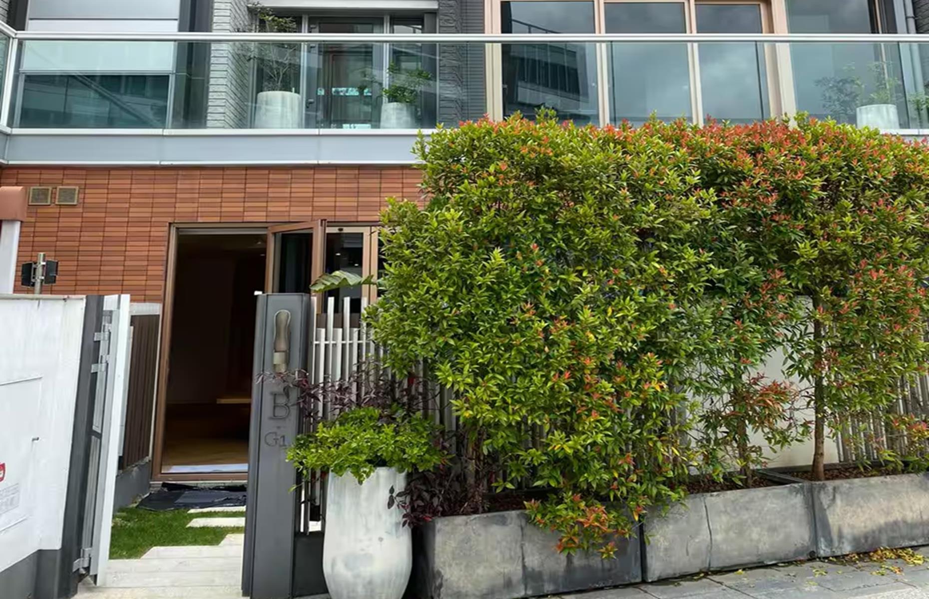 Luxury duplex, New Territories, Hong Kong