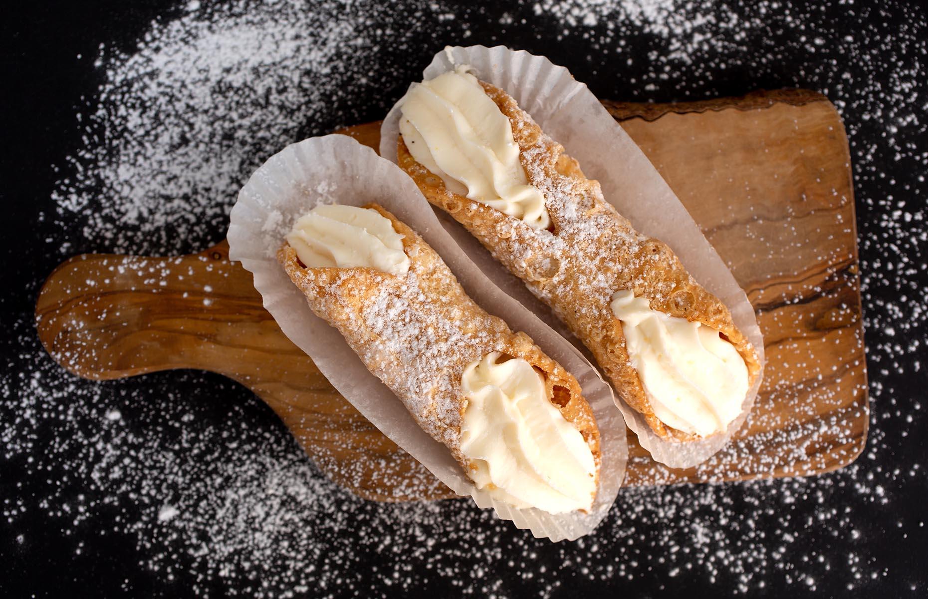 New Jersey: cannolis