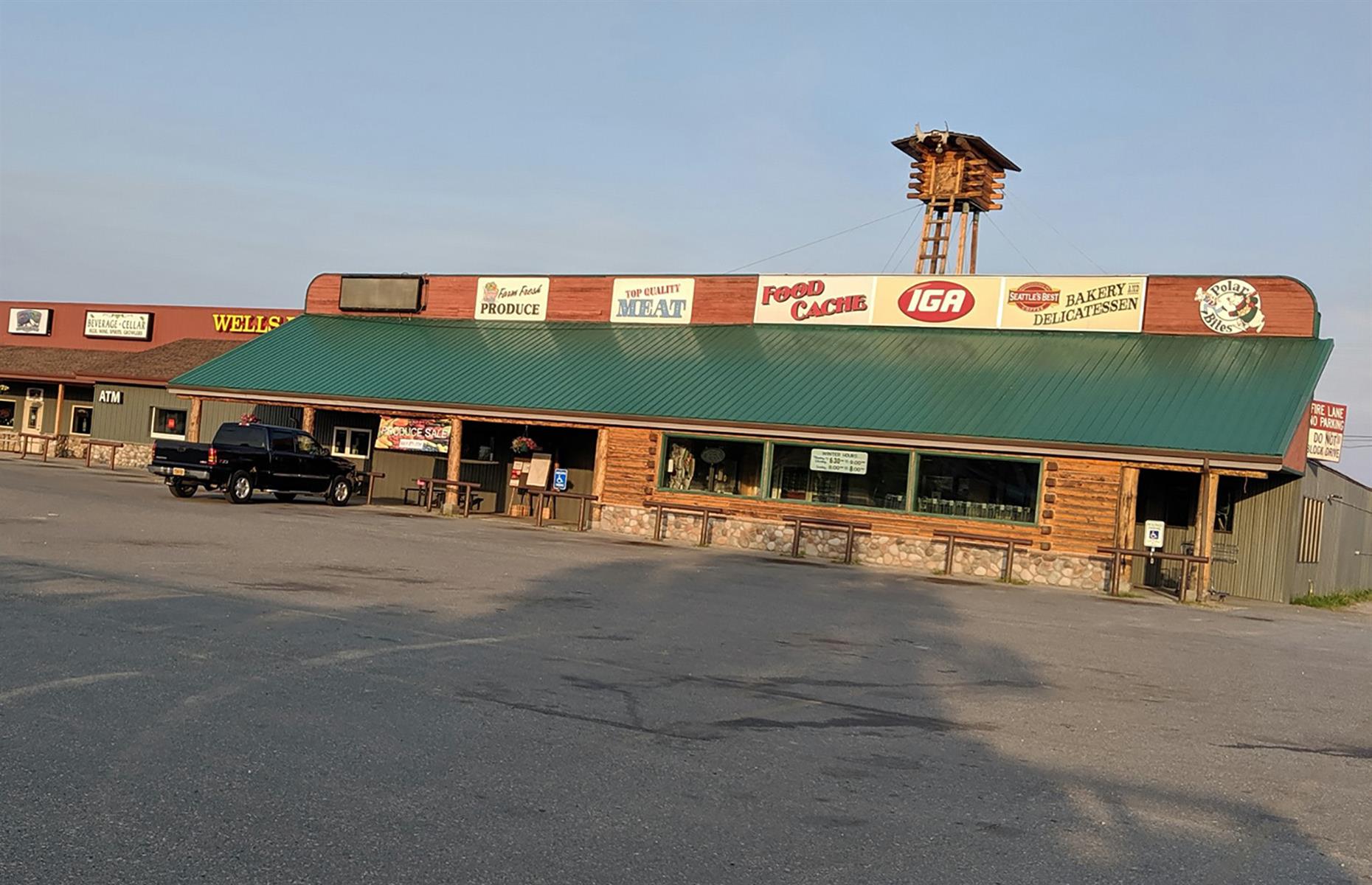 Alaska: IGA Food Cache, Delta Junction