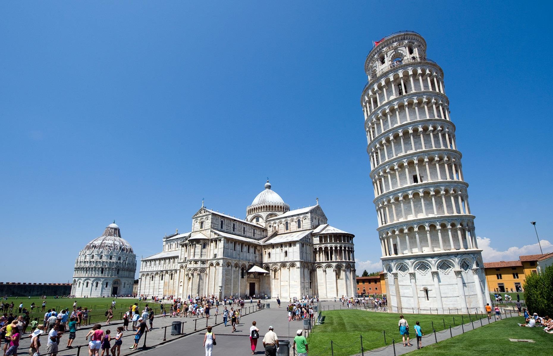 Leaning Tower of Pisa, Tuscany, Italy
