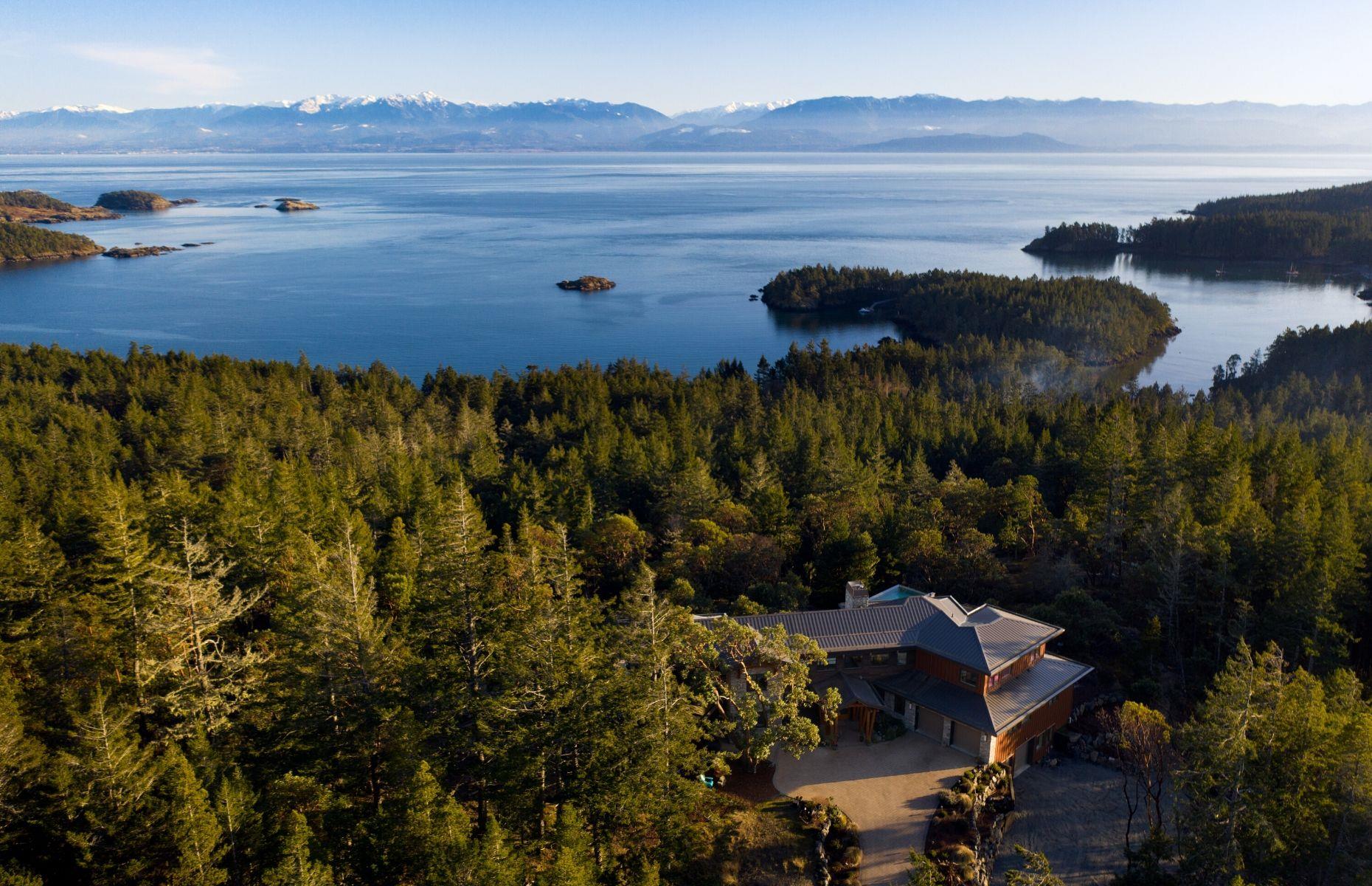 Modern smart home, British Columbia, Canada: $4.6 million (£3.5m)