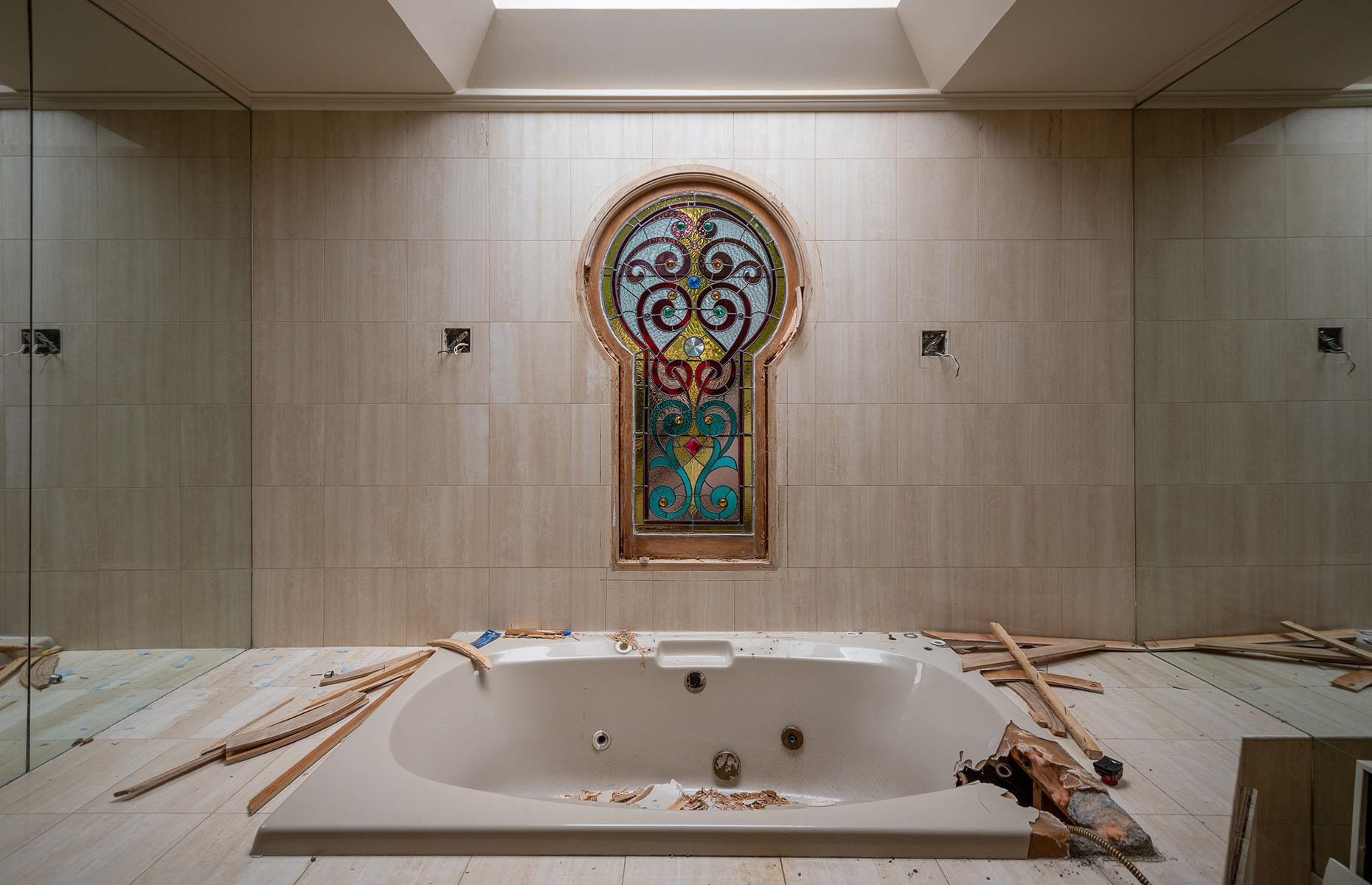 Crypto King mansion: Ontario