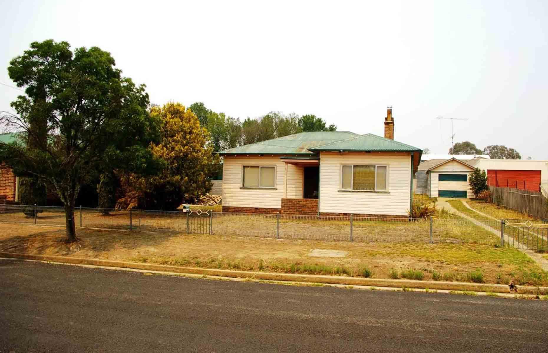 Weatherboard home, New South Wales, Australia: $165,000 (£129k)