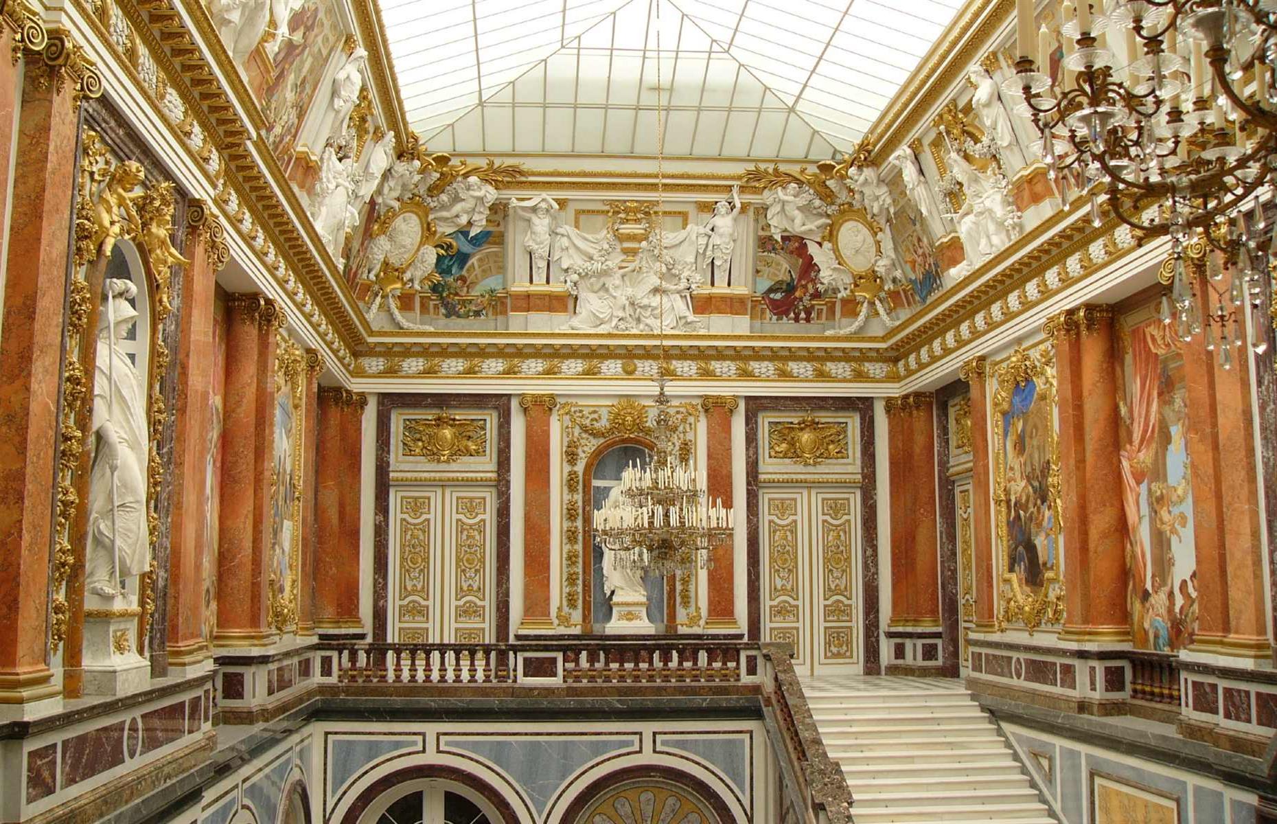 Ludwig’s lavish homes