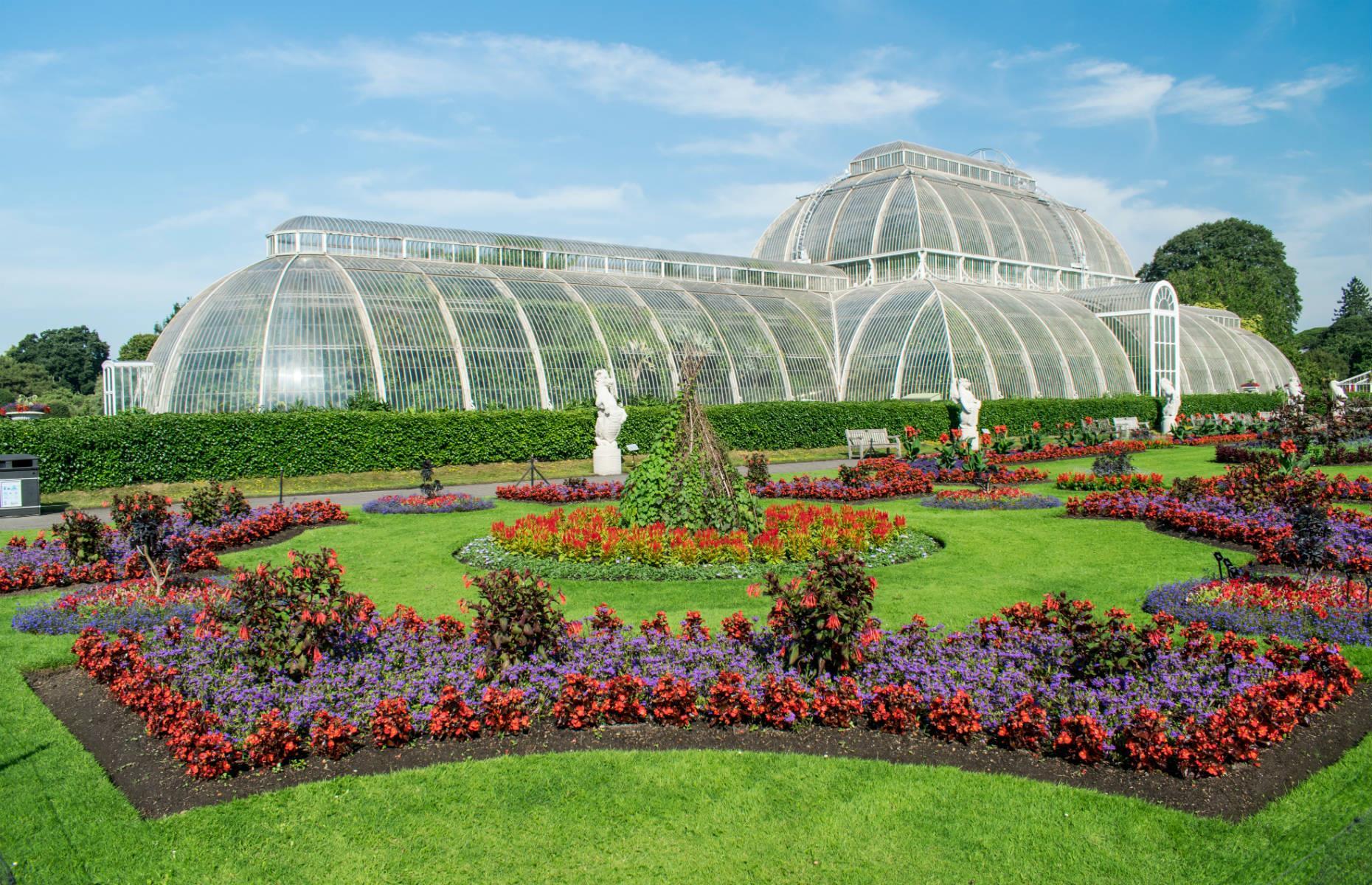 The world's most beautiful gardens | loveexploring.com