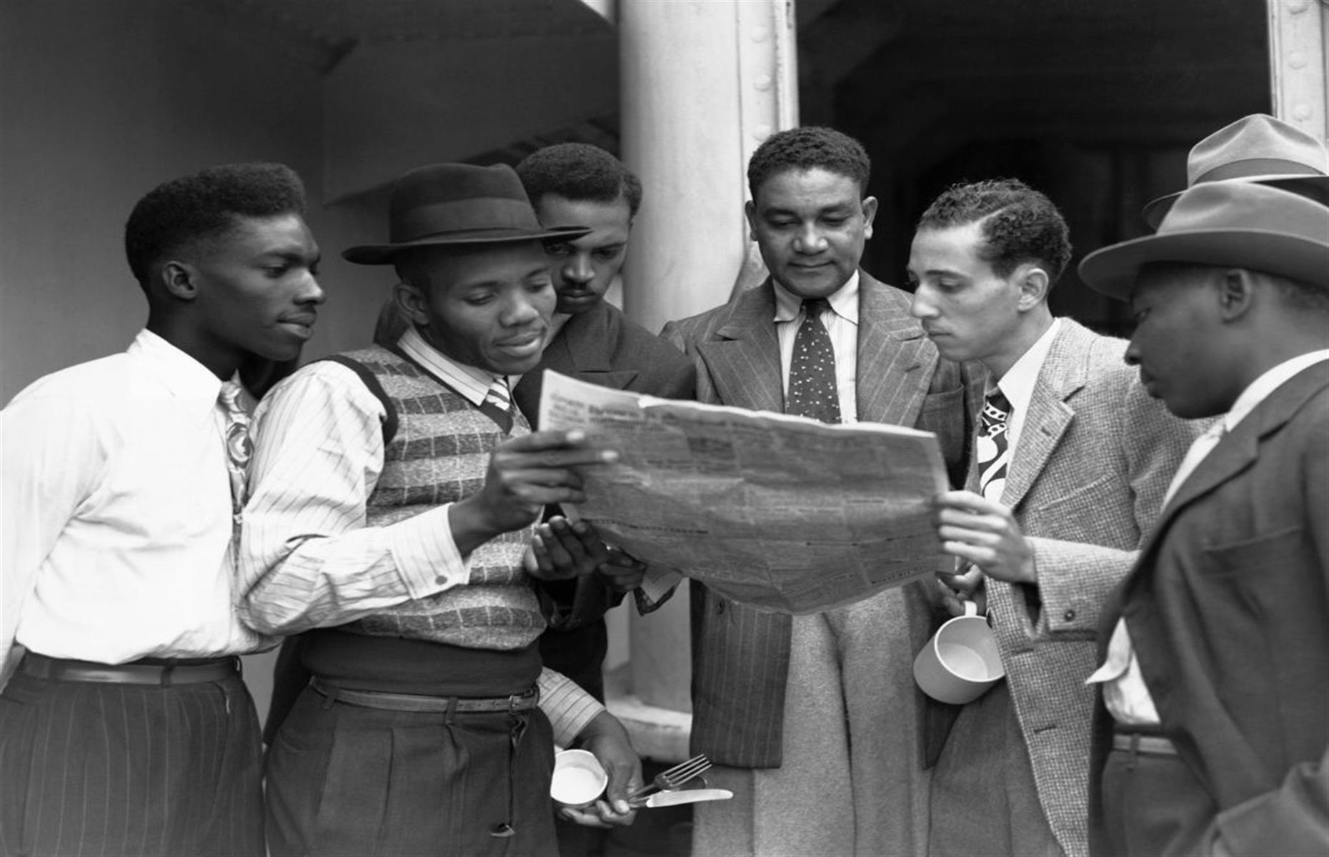 1948: HMT Empire Windrush arrives in England