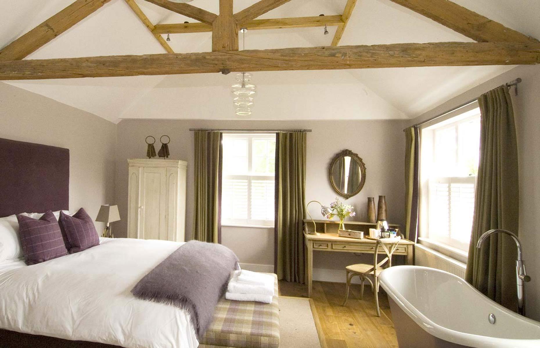 Move the bath into the bedroom