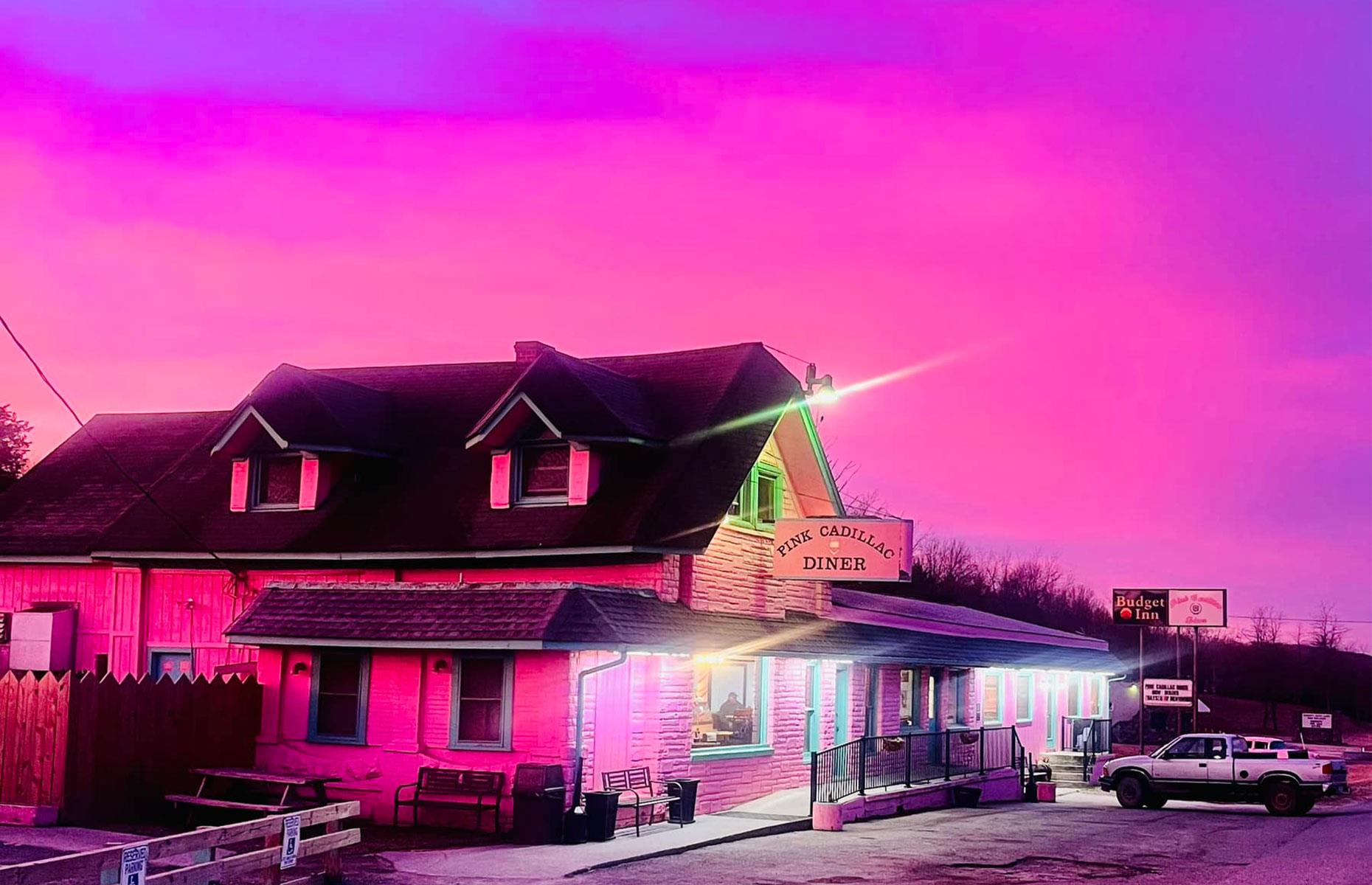 Virginia: Pink Cadillac Diner, Natural Bridge