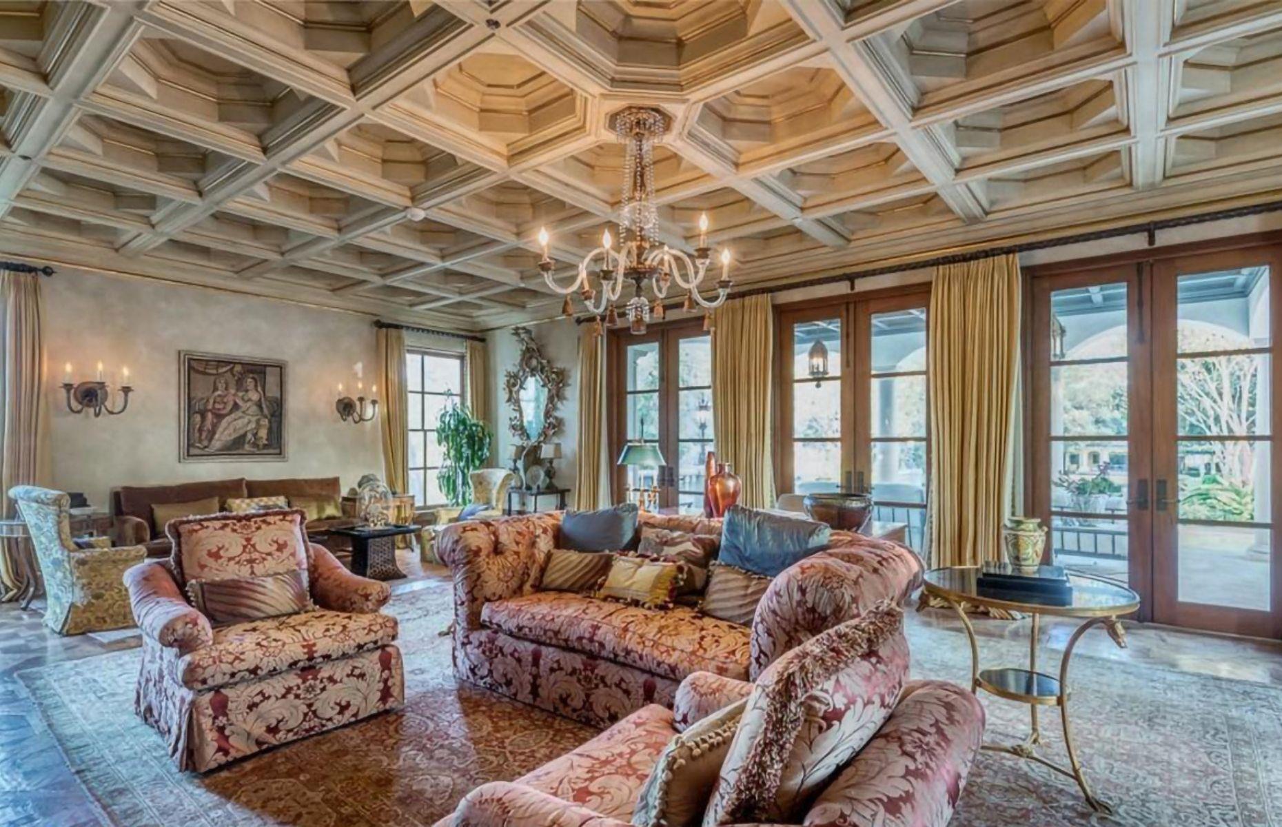 Erika Girardi's Pasadena pad: listed for $9.9 million 