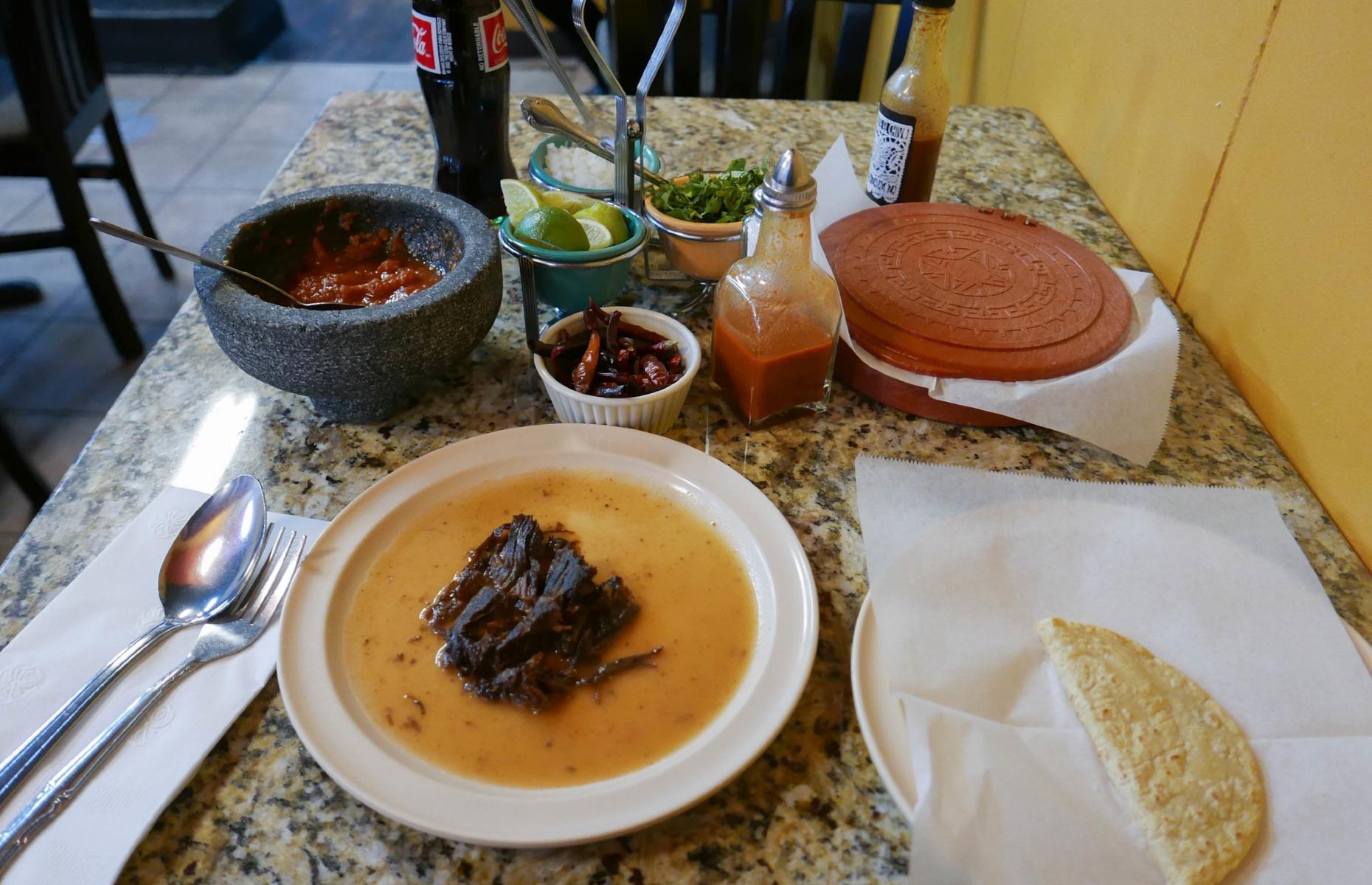 Illinois: Birrieria Zaragoza, Chicago