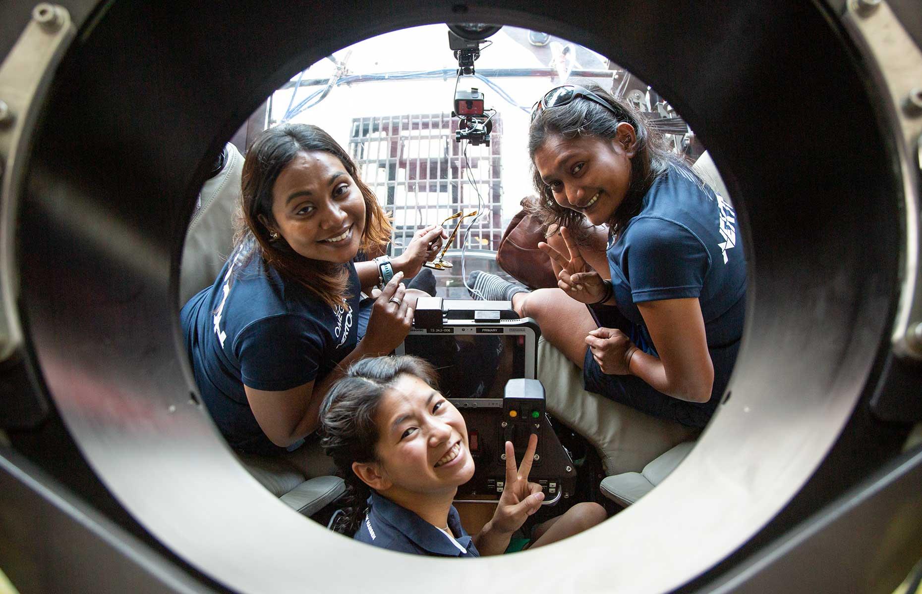 Female-only aquanauts mark world first