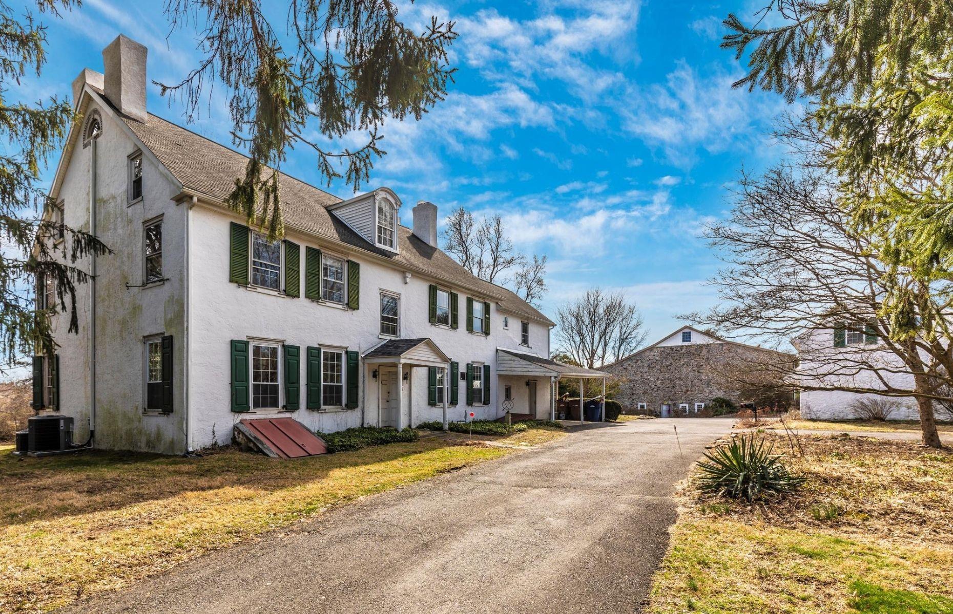 Federal-style farmhouse, Pennsylvania, USA: $925,000 (£698k)