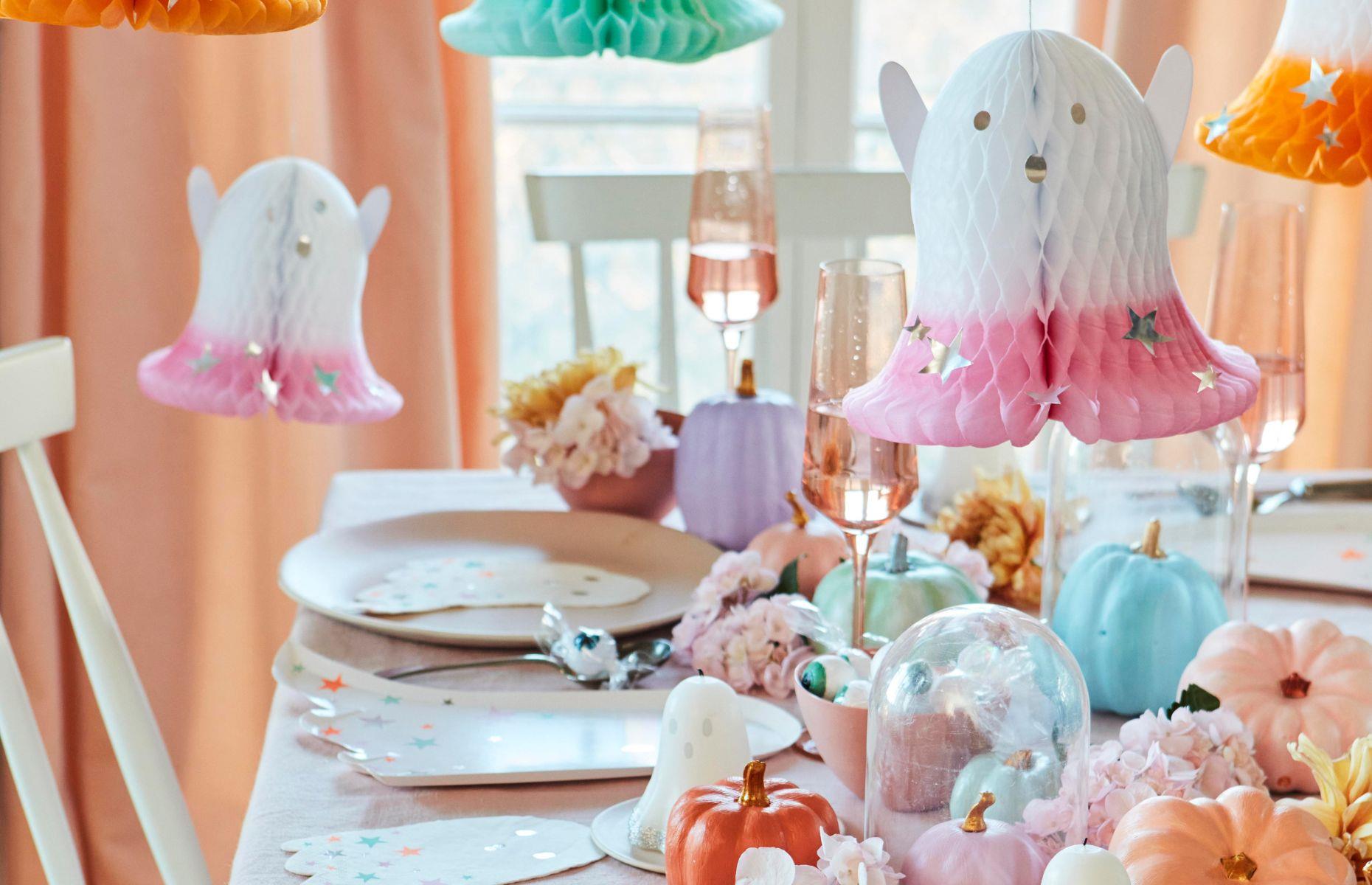 Hang pastel toned decorations
