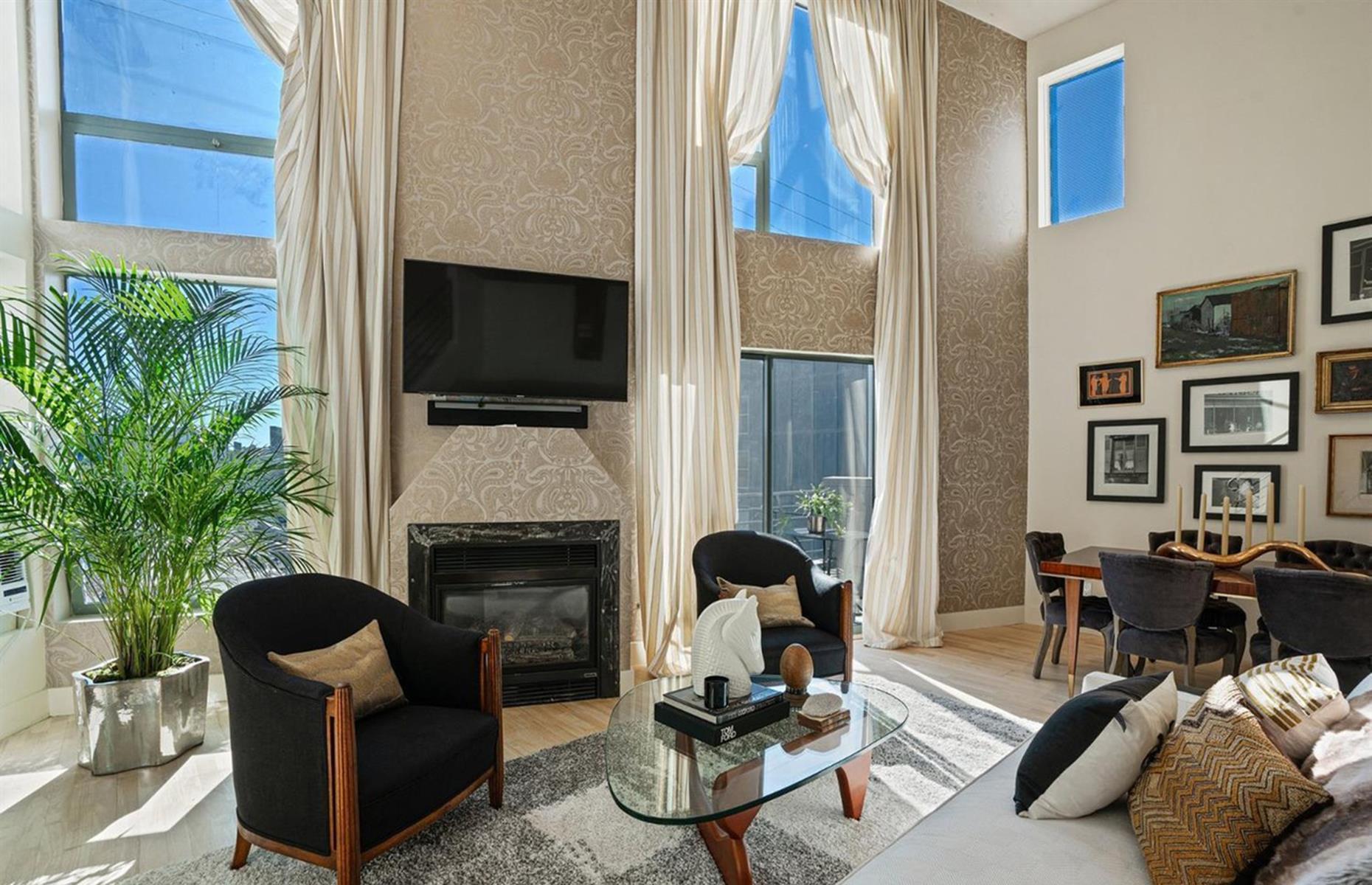 San Fran apartment, California