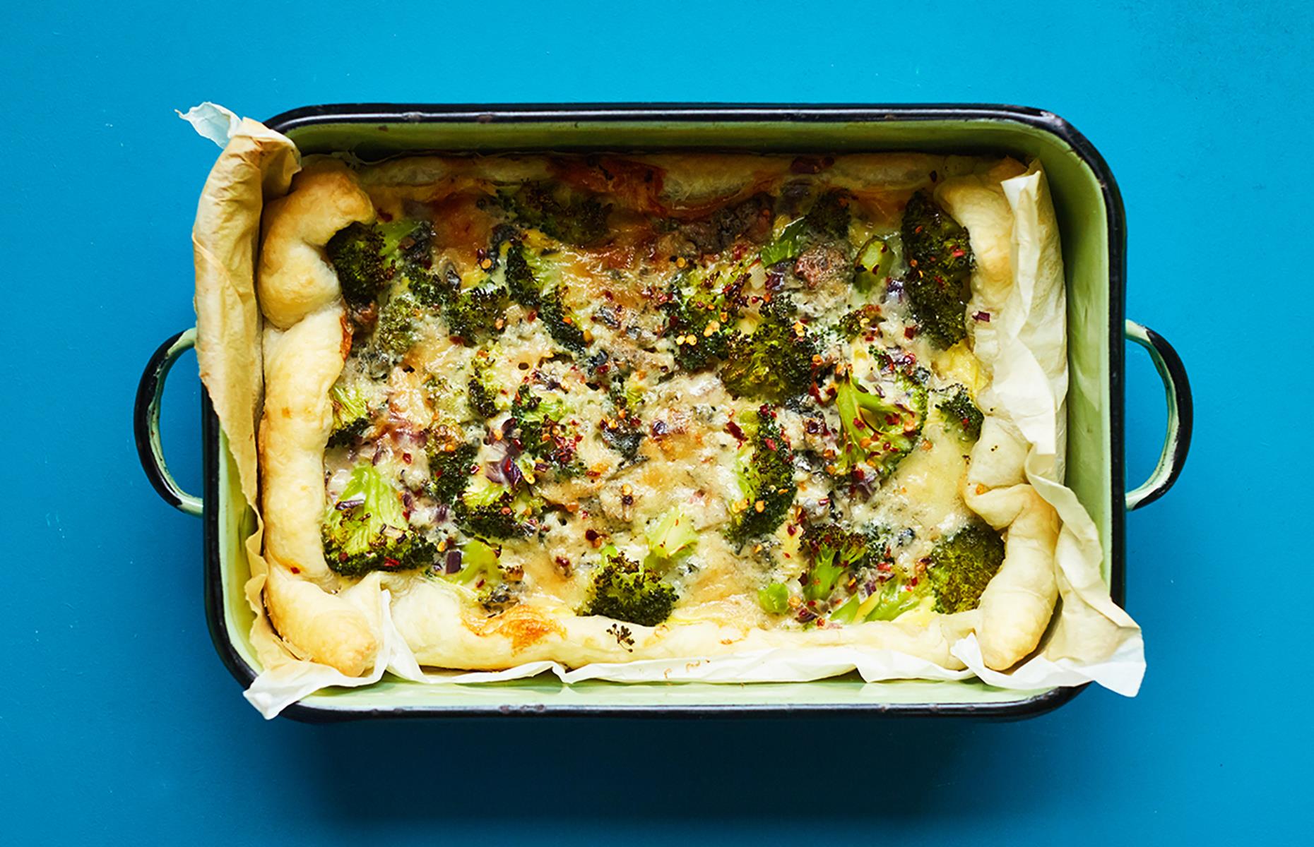 Broccoli and gorgonzola quiche