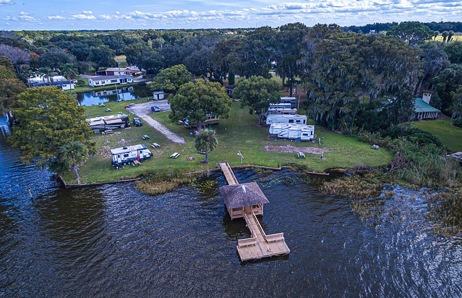 Hide-A-Way Harbor, Astatula