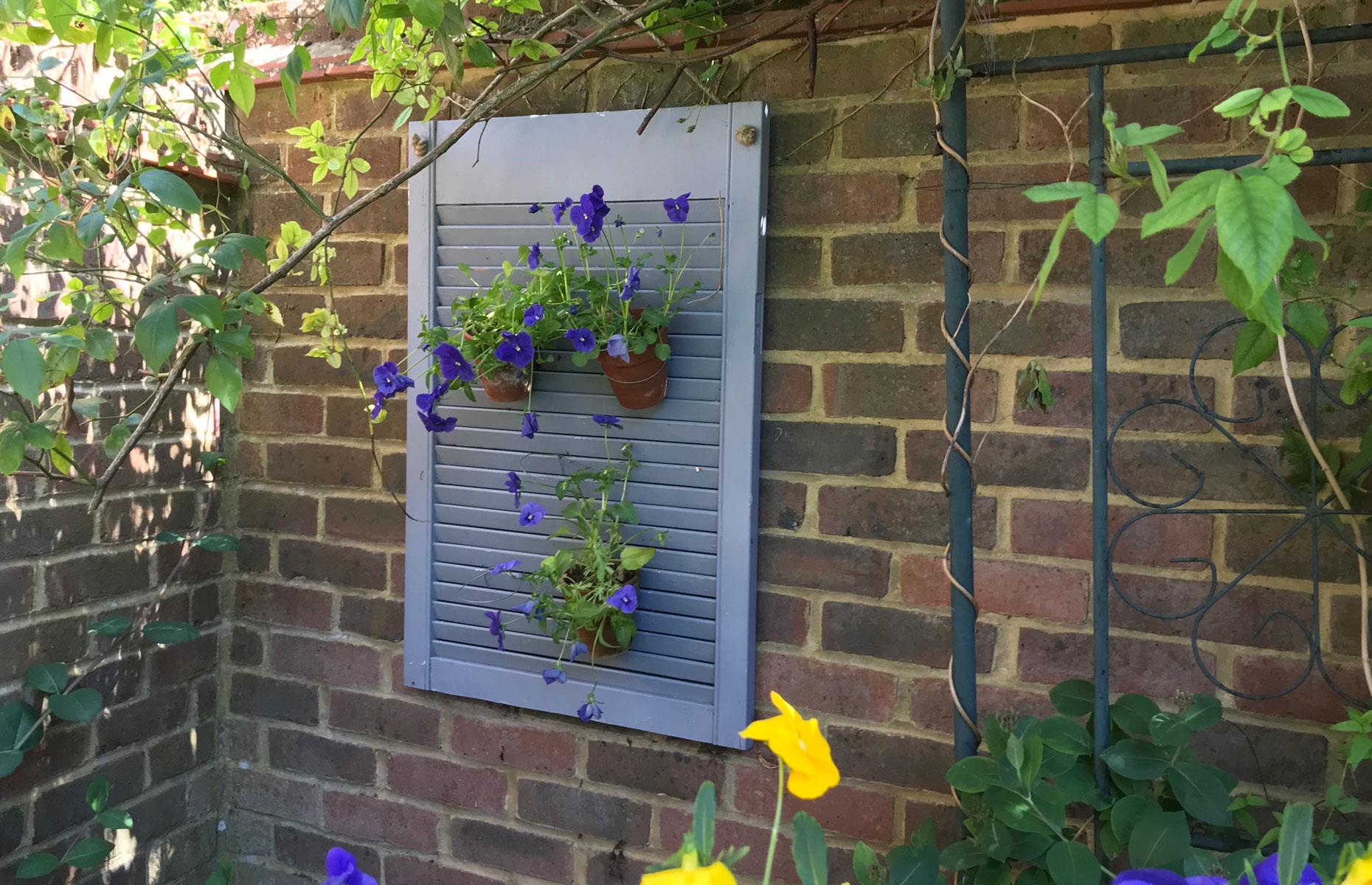 Paint a cupboard door