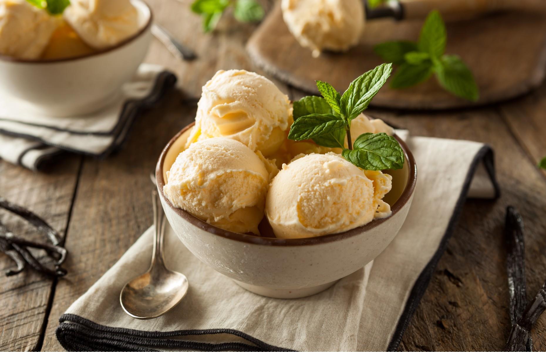 Make ice cream with two ingredients