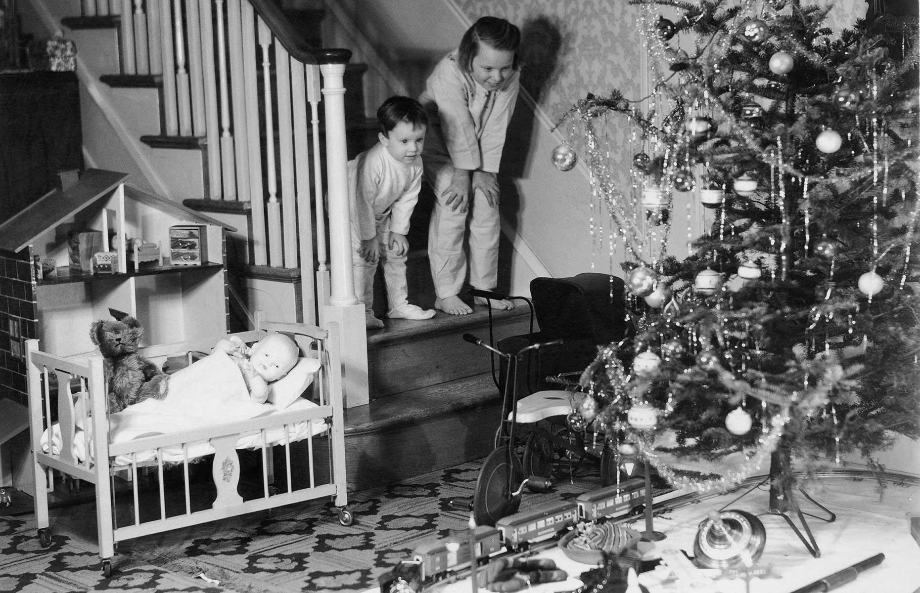 1930s: Santa's special delivery