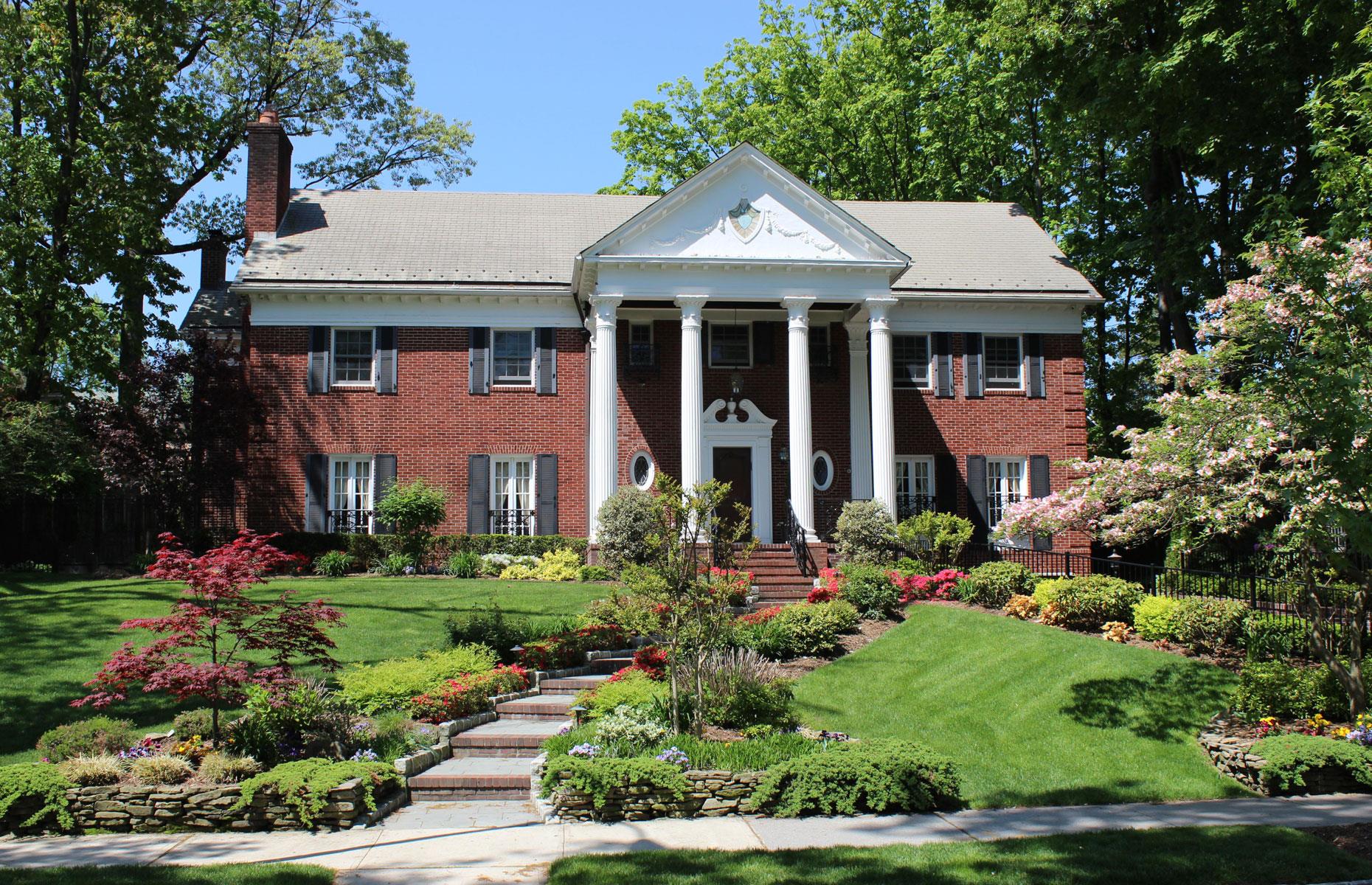 Fred Trump's Colonial-style Jamaica Estates mansion