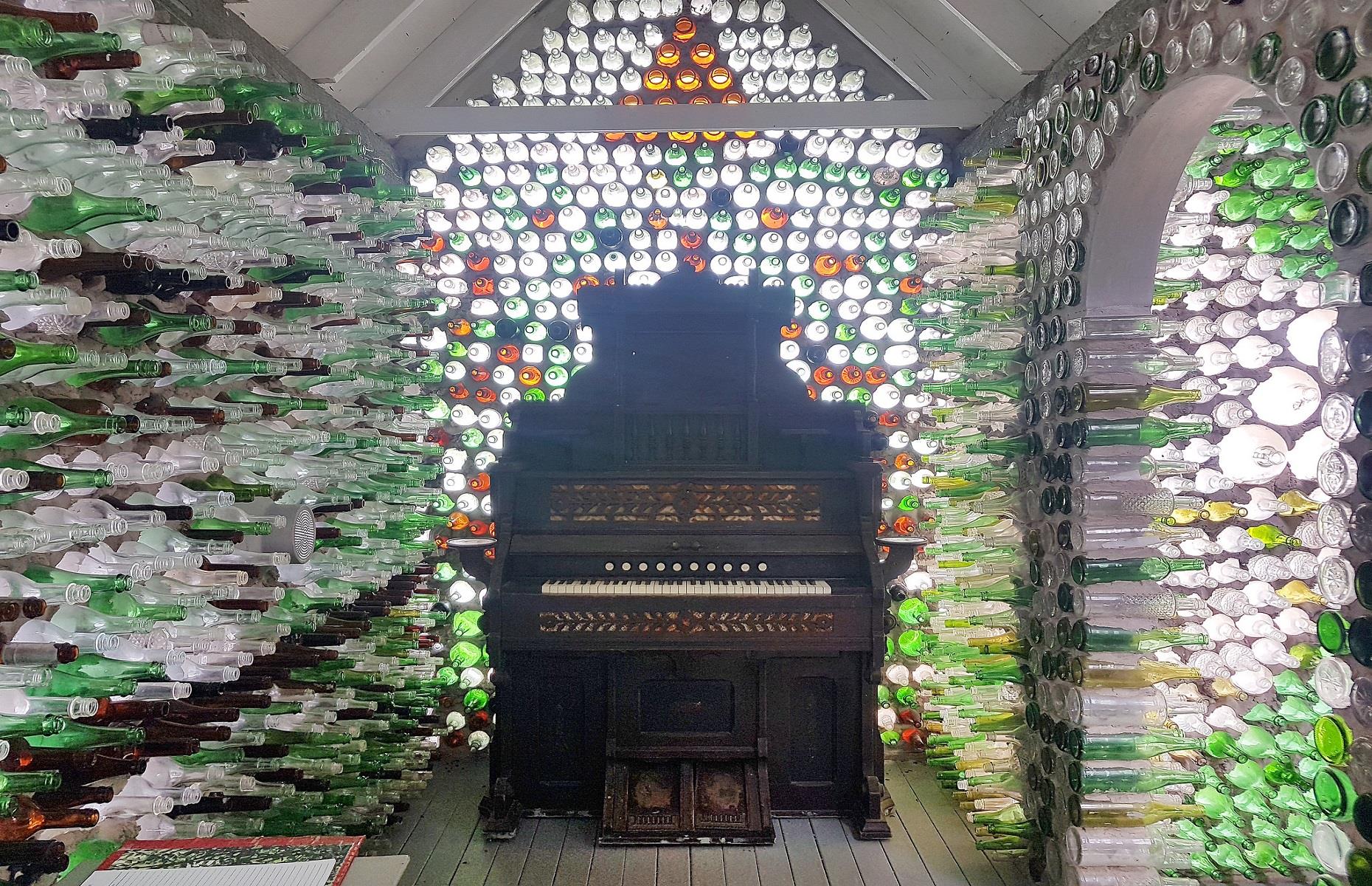 Les Maisons de Bouteilles, Wellington, Prince Edward Island