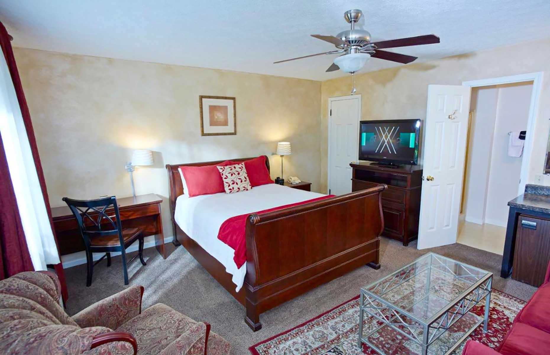 Ohio: Mount Vernon Inn, Mount Vernon