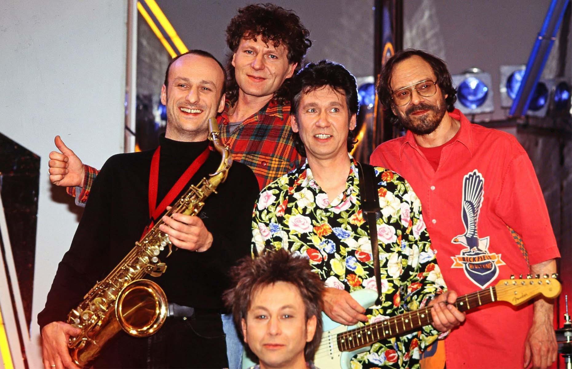 =5. Geier Sturzflug – record sales: 5 million