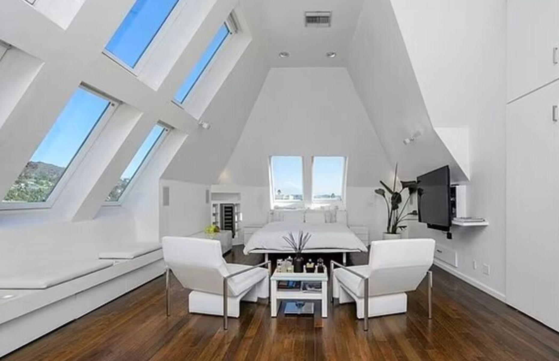 Marilyn Monroes Penthouse in West Hollywood 