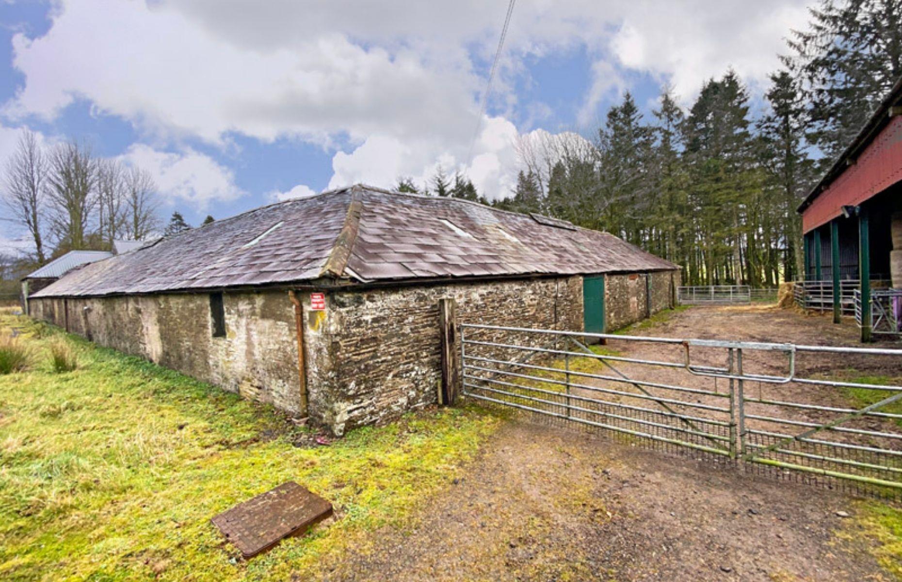 Traditional steading, Scotland, UK: $210,000 (£150k)