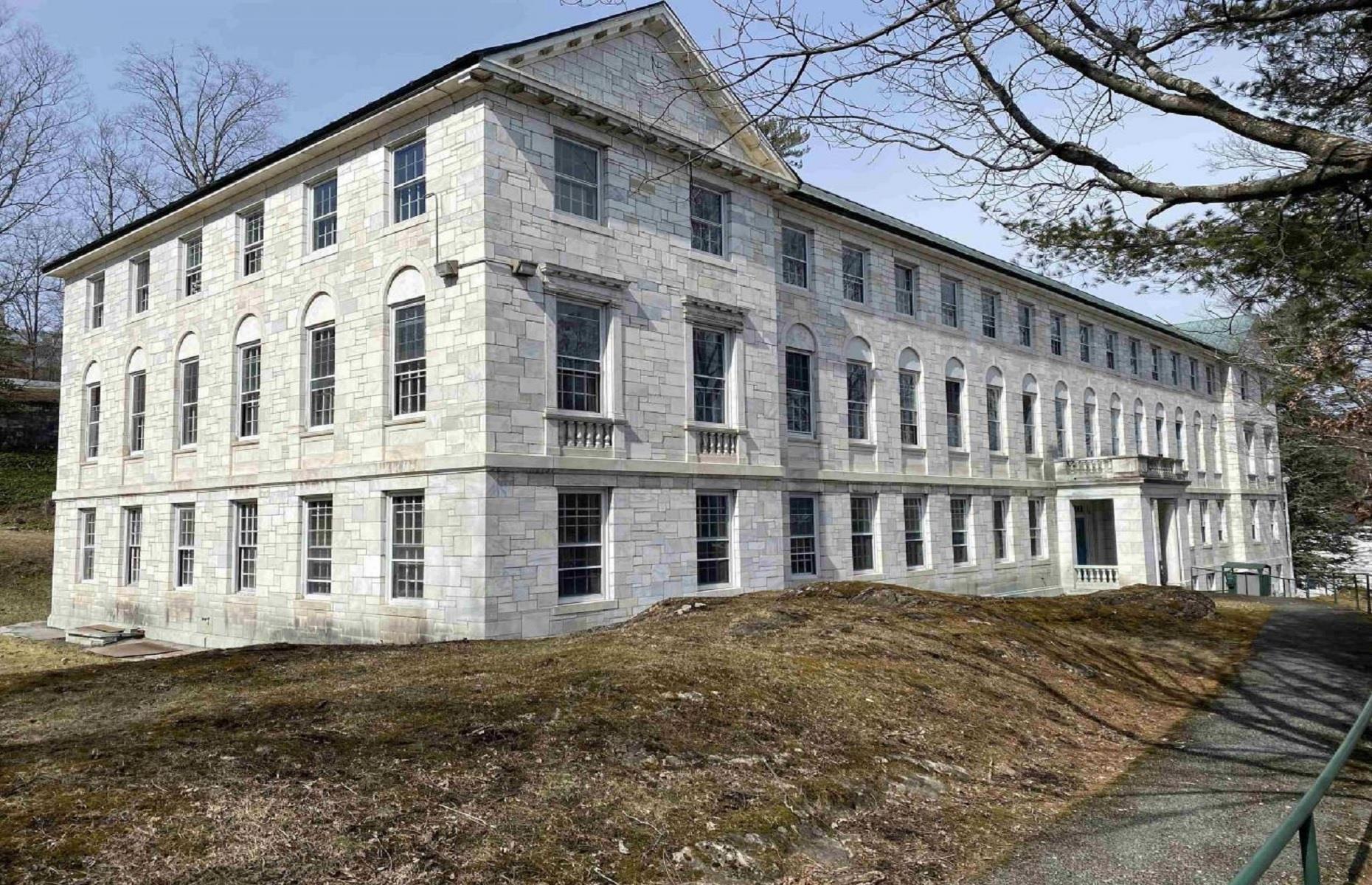 Former marble company HQ, Vermont, USA: £666,100 ($799k)