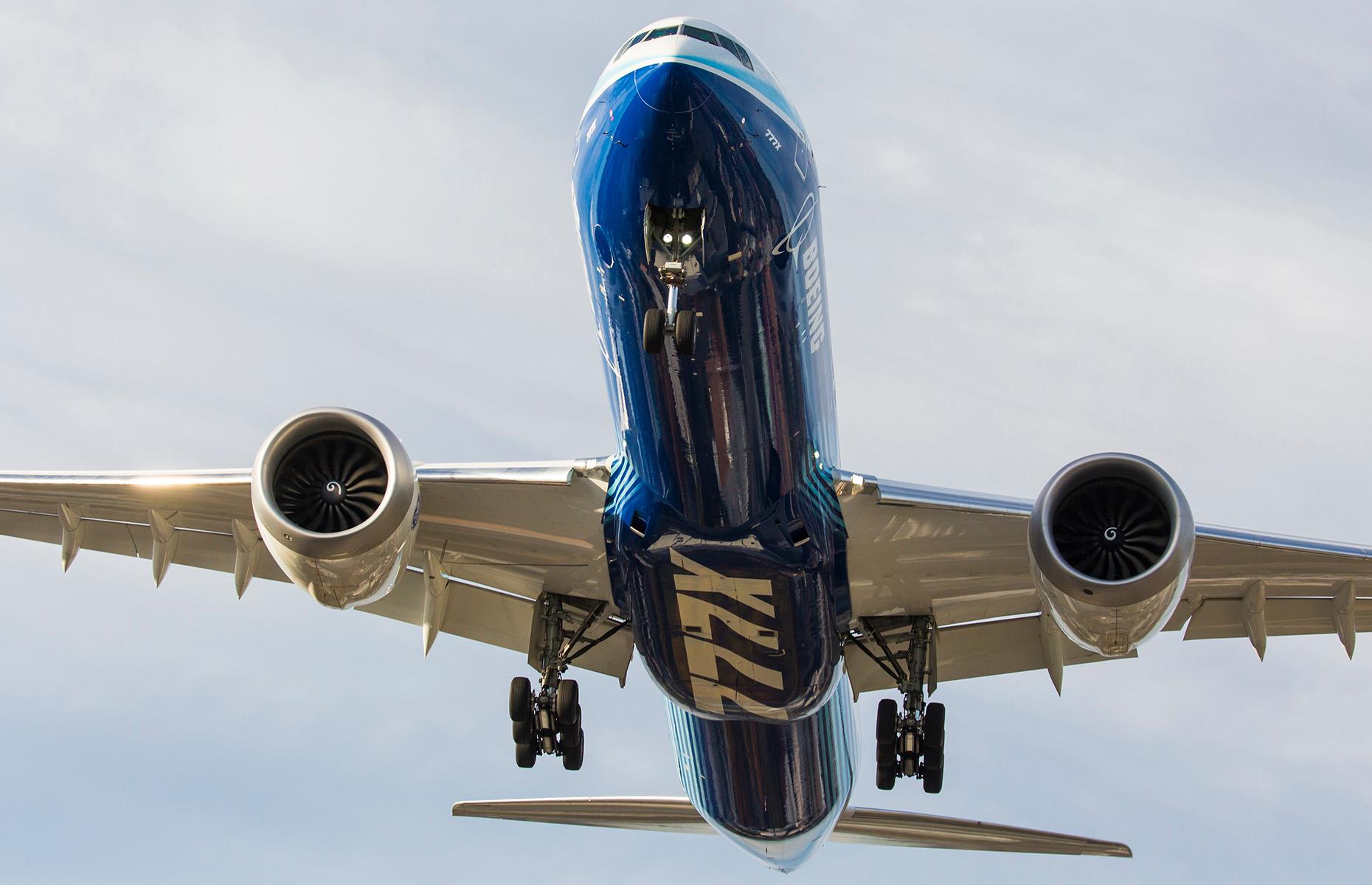 Boeing 777X: 235 feet