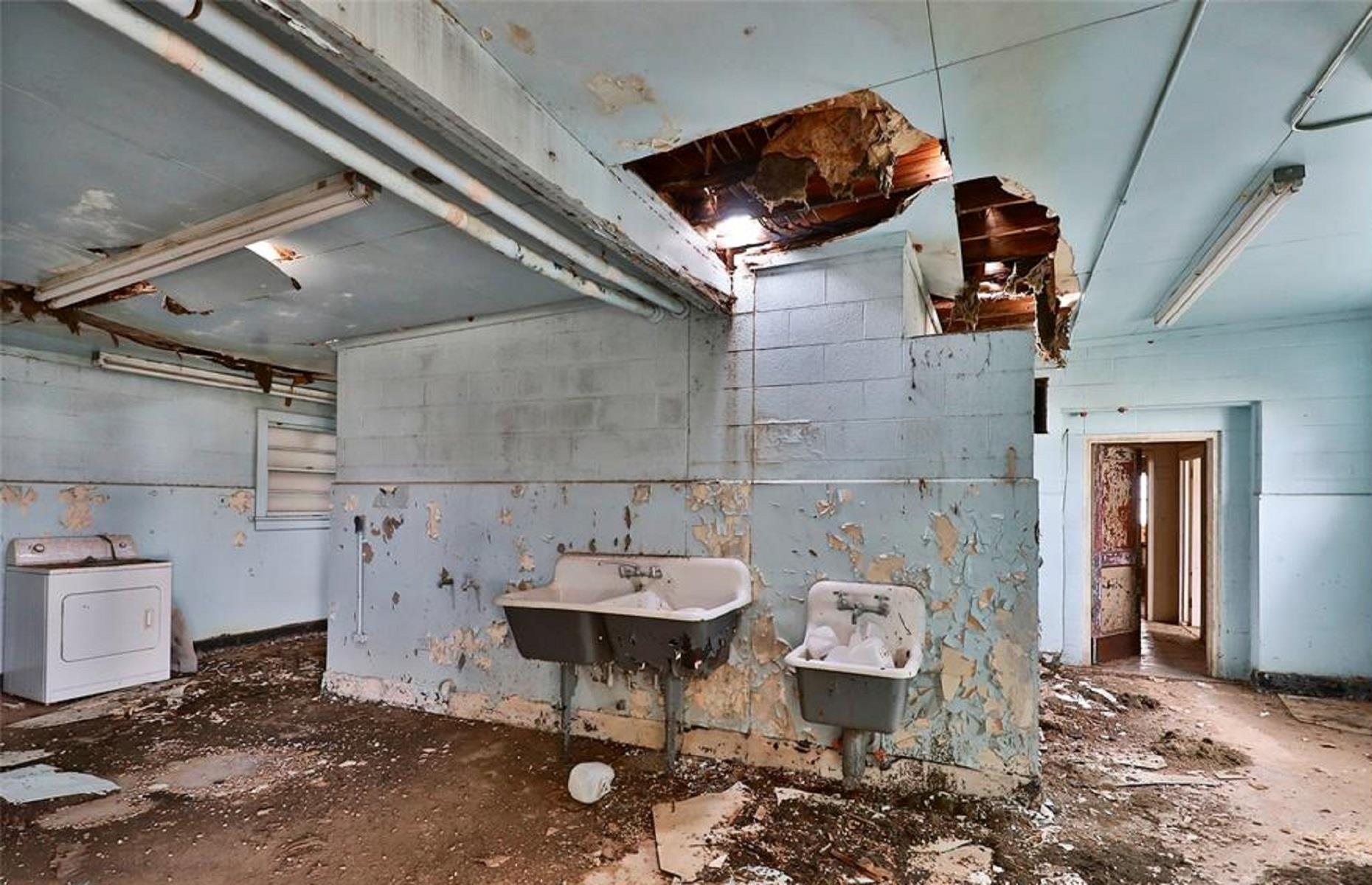 Former missile base, Texas, USA: £290,500 ($350k)