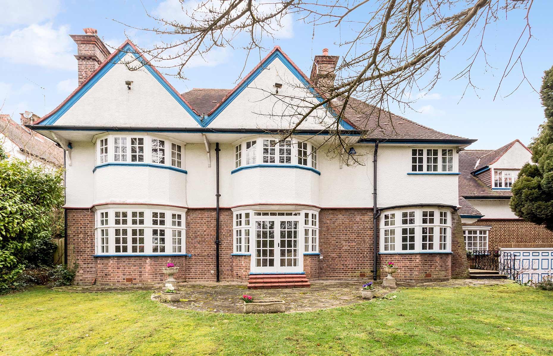 4.East of England: Loom Lane, Hertsmere, WD7: average asking price £4.4 million