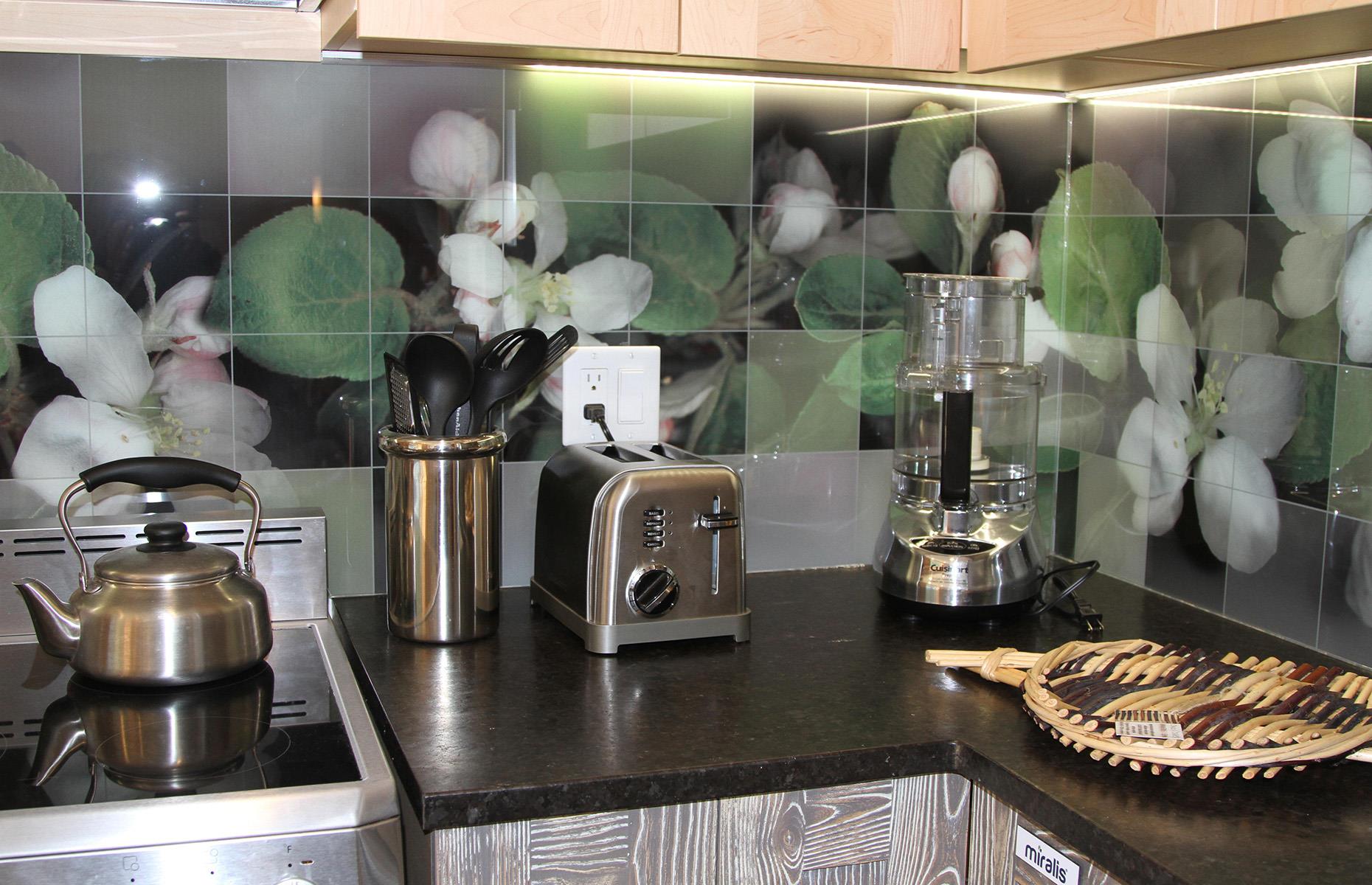 Style up your splashback