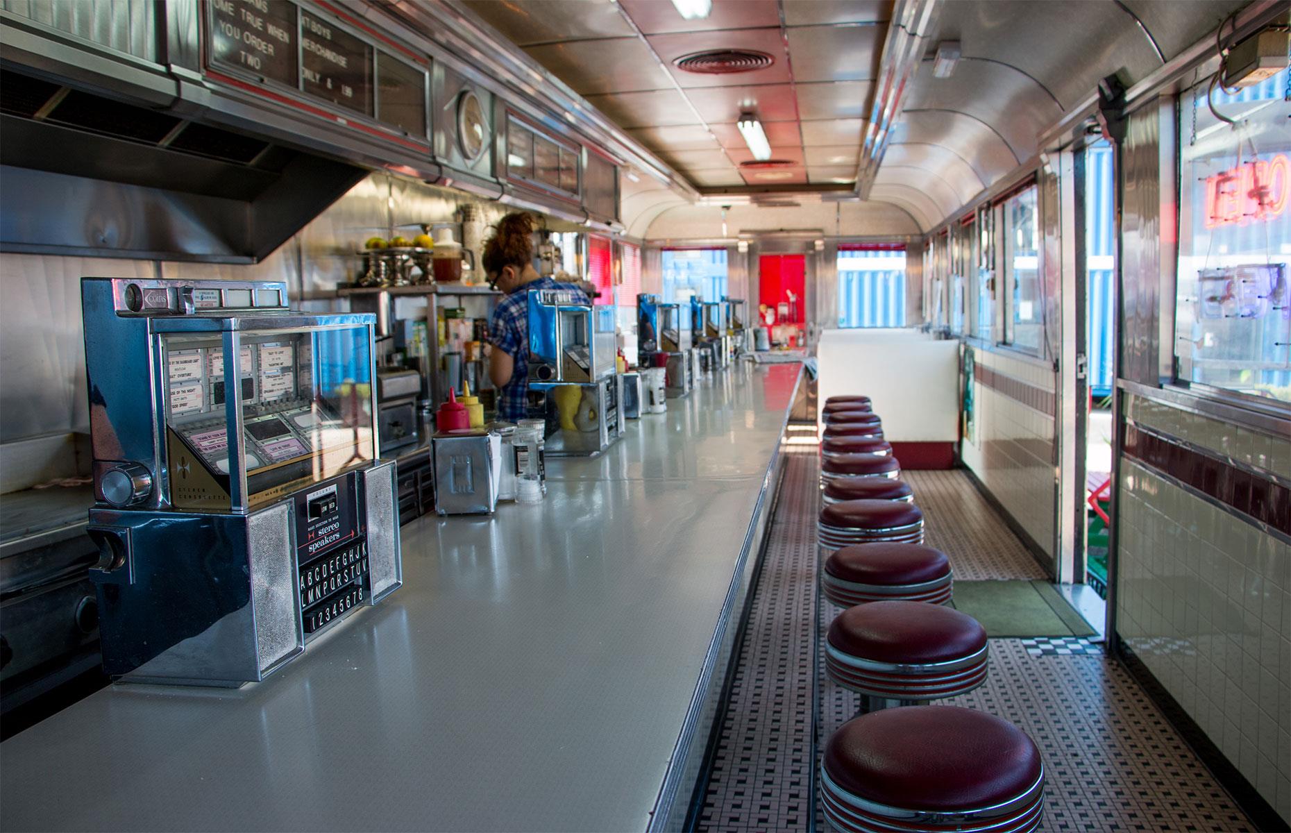 Sliding Doors: Fat Boy’s Diner