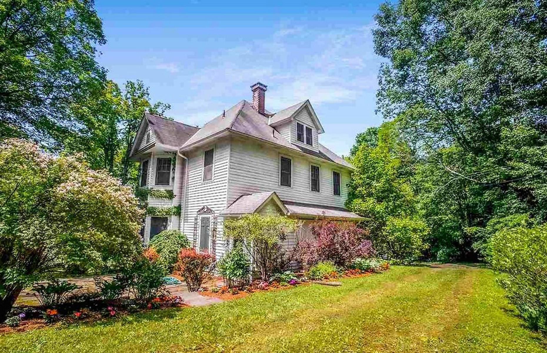 Tour a historic home frozen in time