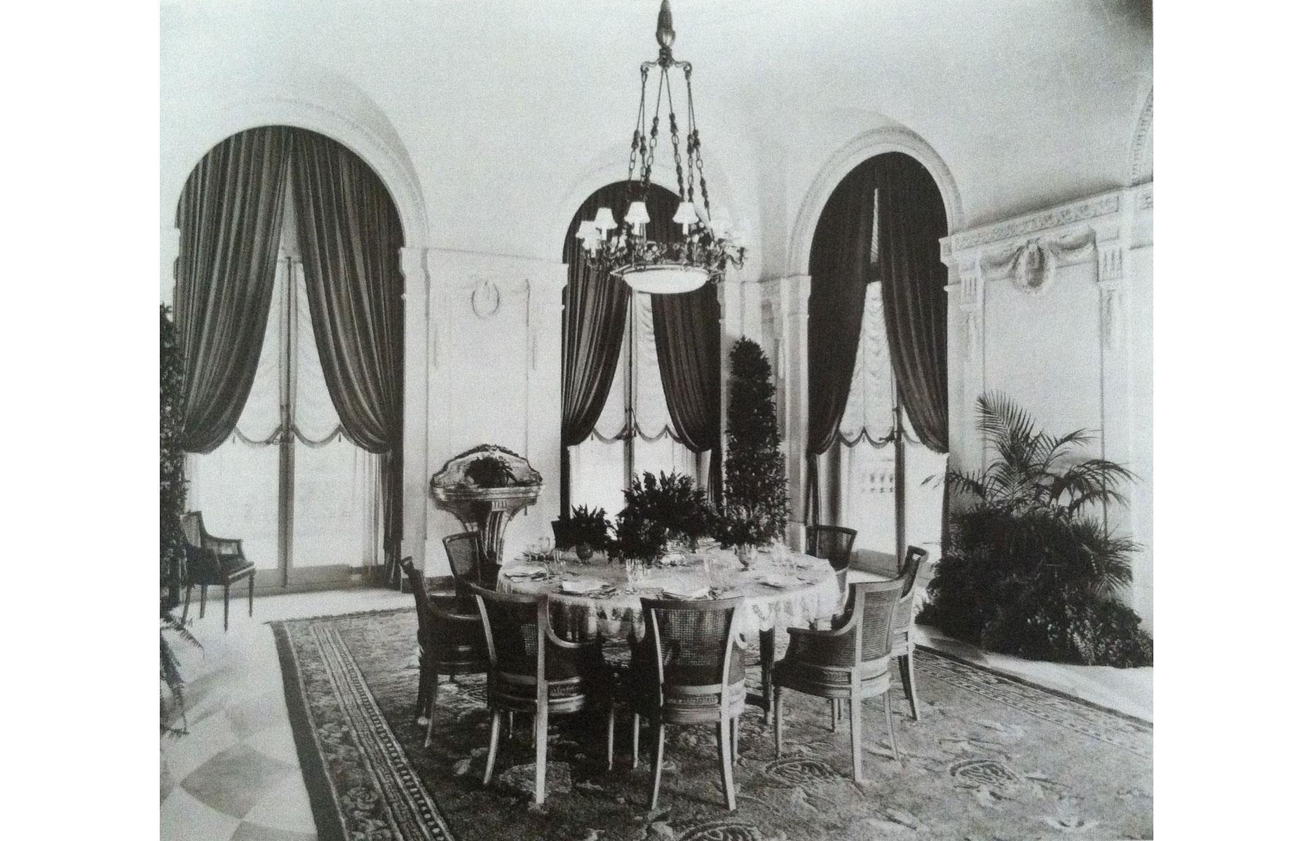 Past décor 