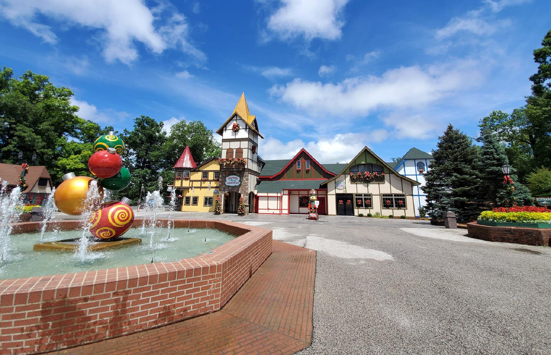 Holiday World and Splashin' Safari, Santa Claus, Indiana, USA