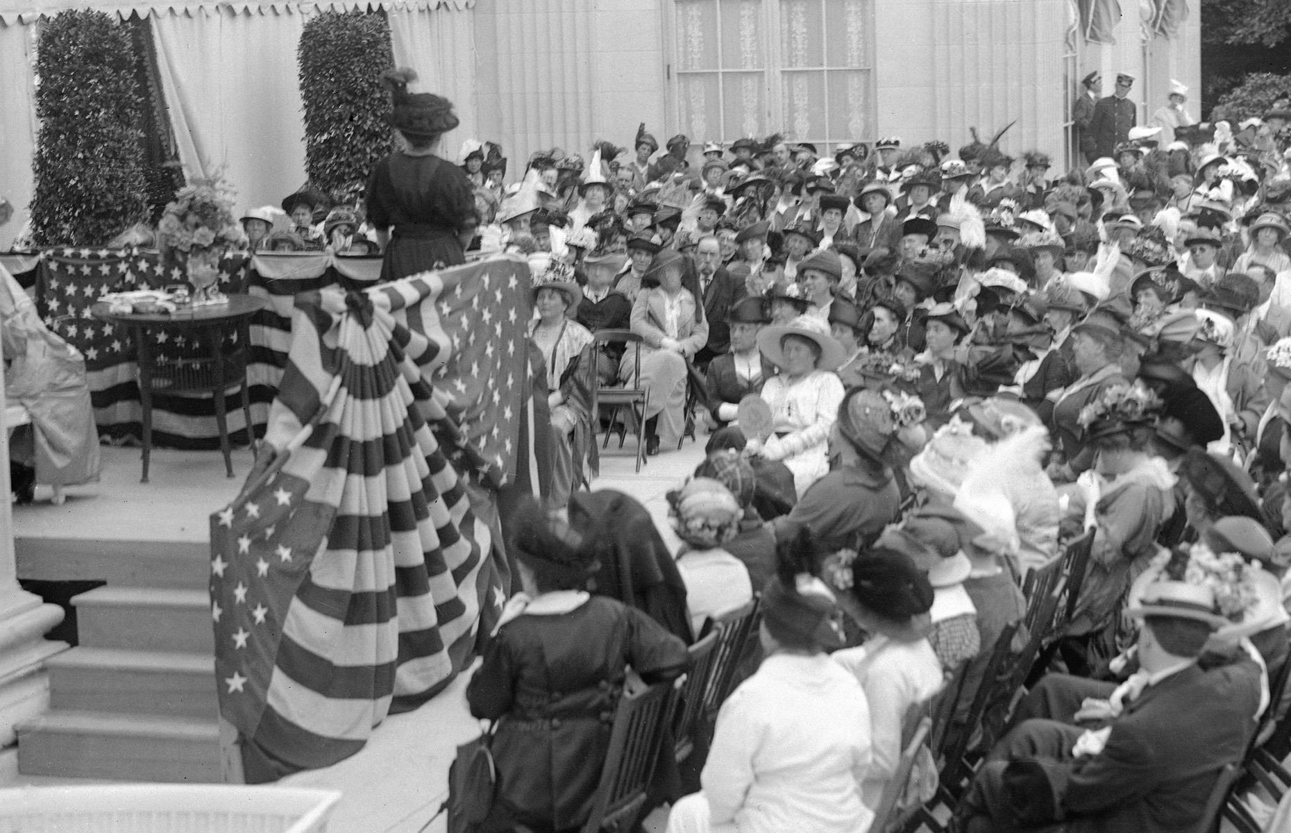1919: Alva Vanderbilt holds a suffragette rally at Marble House