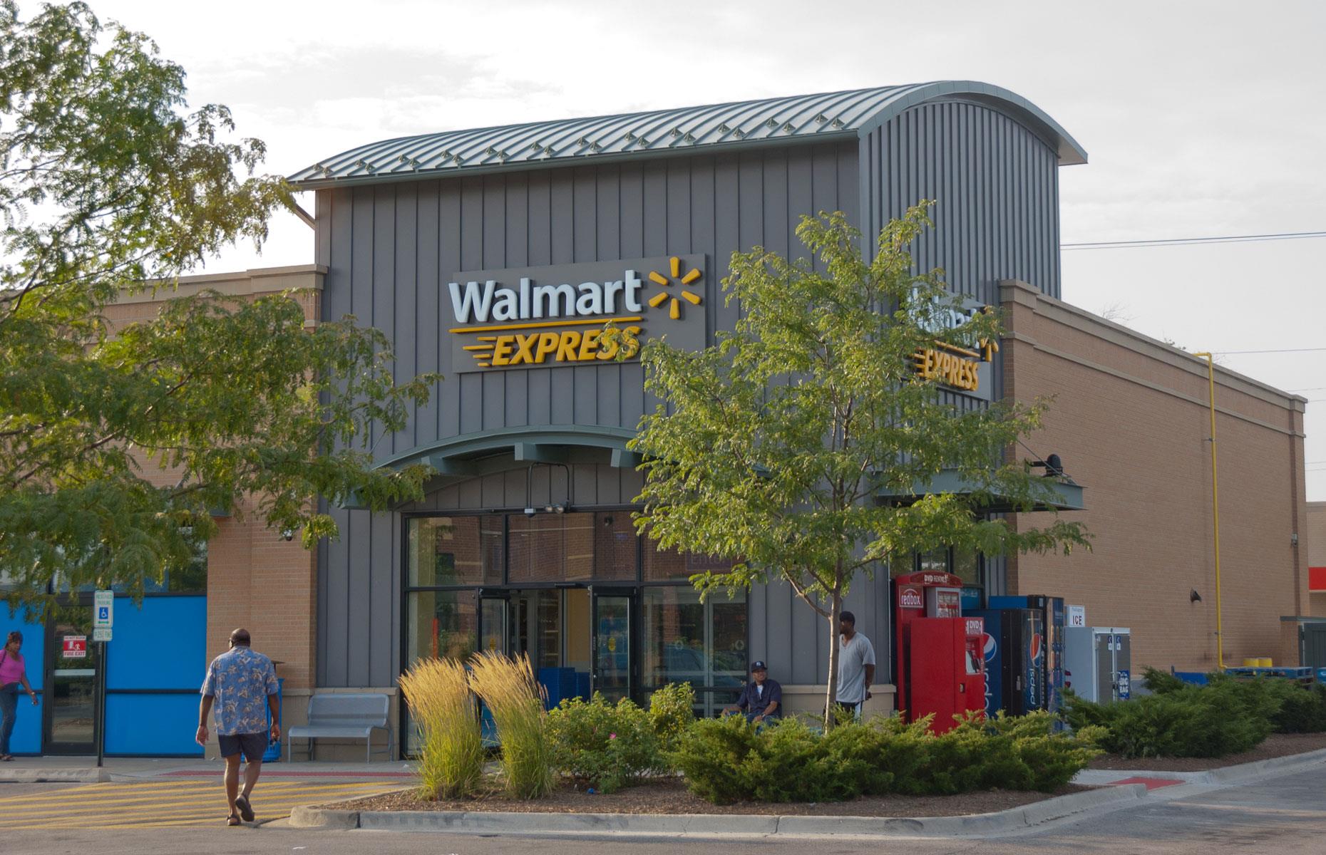 Illinois: Walmart – 54,698 employees
