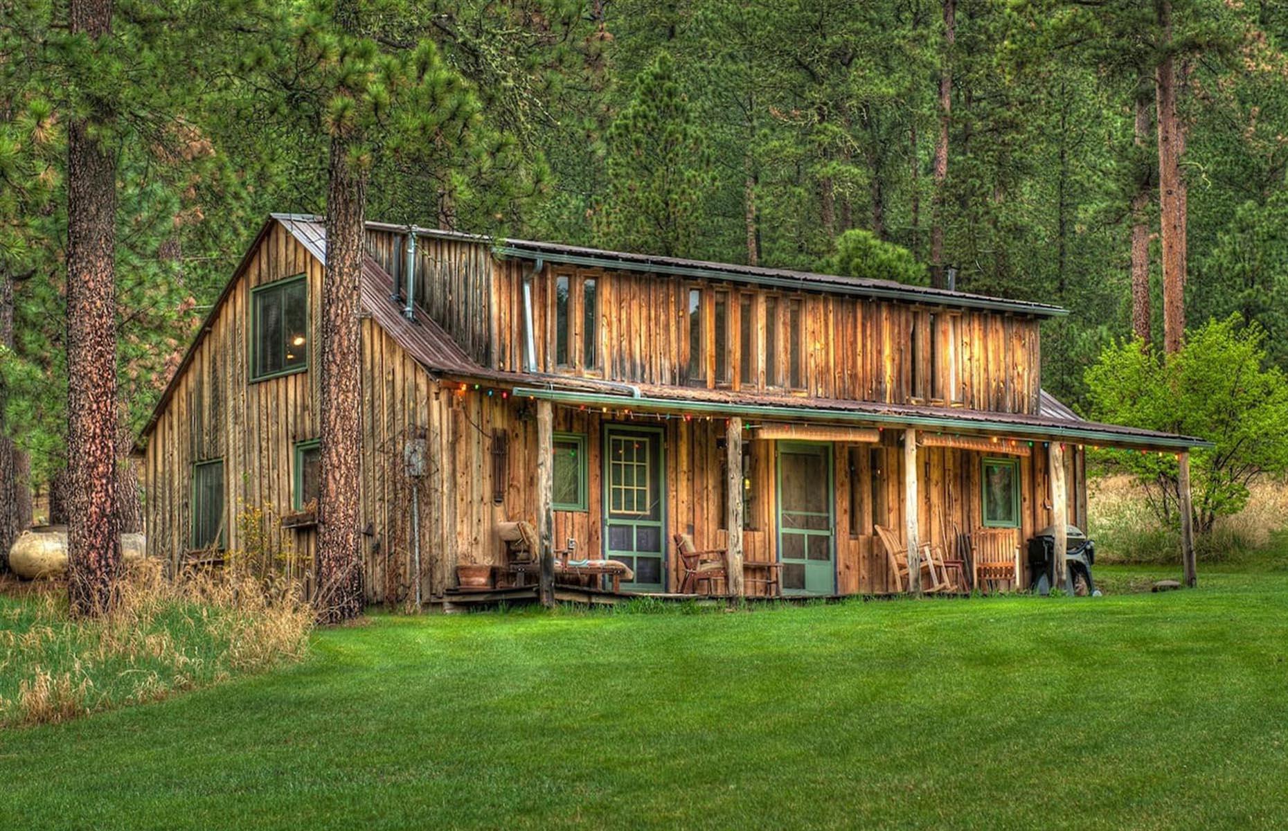 Mountain cabin, Deadwood, South Dakota