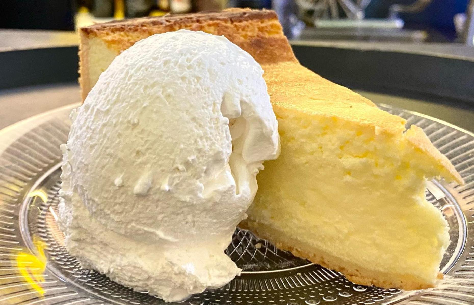 New York: New York cheesecake, Veniero's, New York City 