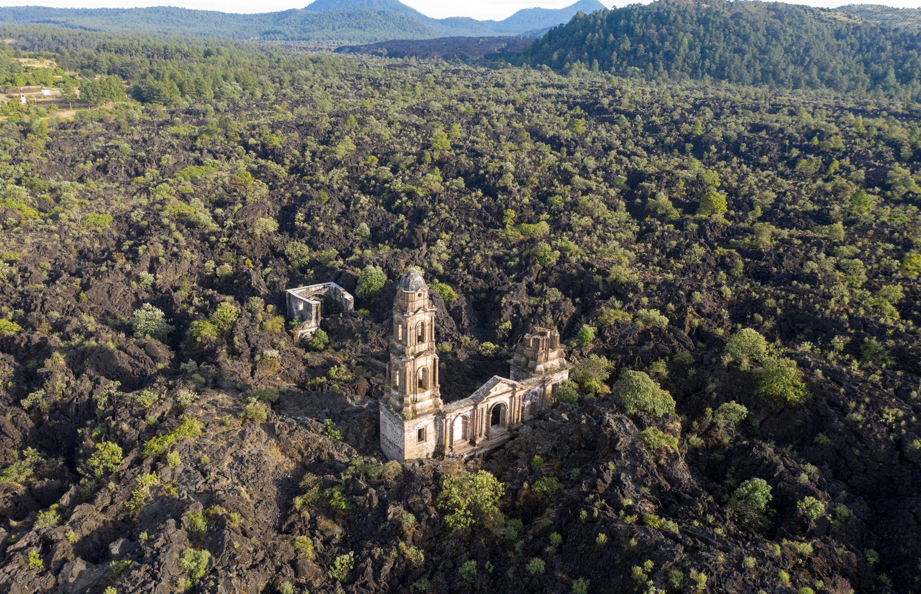 San Juan Parangaricutiro, Michoacán Province, Mexico