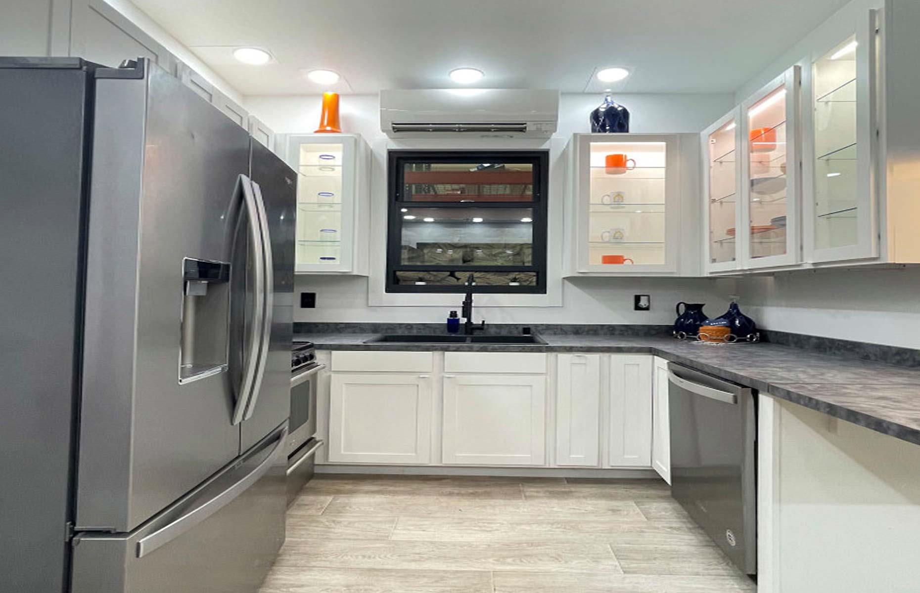 Compact kitchen