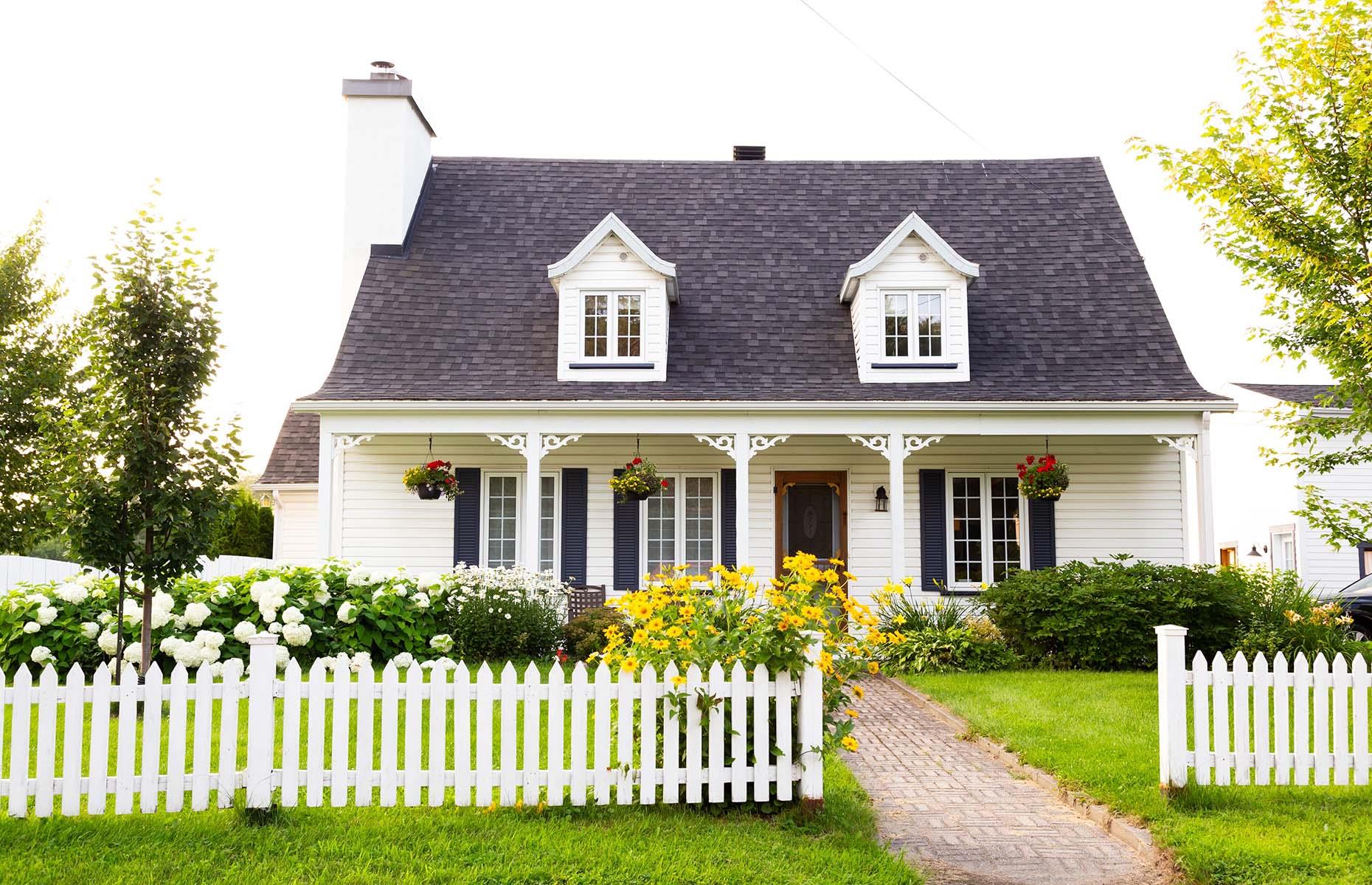 Agents might underprice to secure a sale