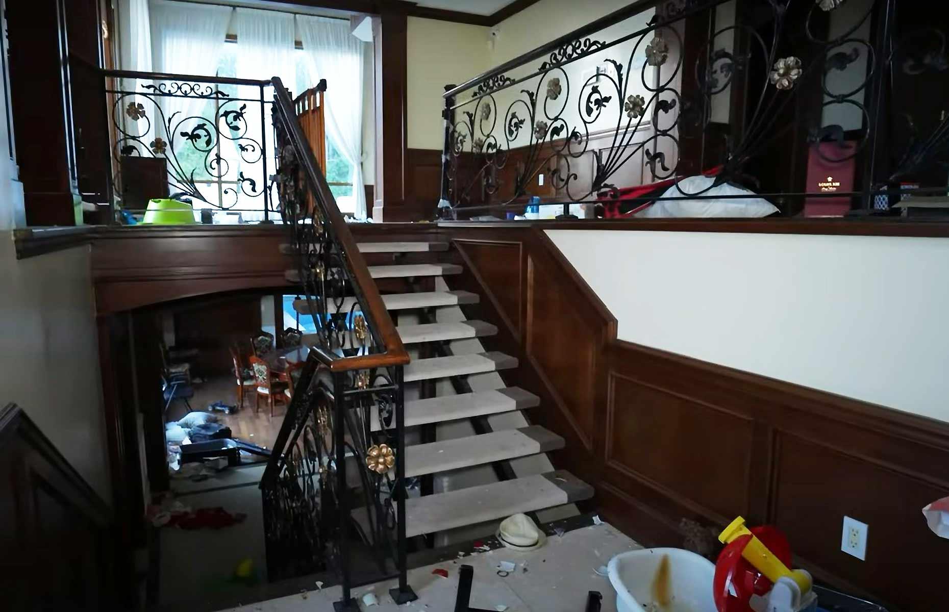 1970s castle mansion: a high-end rental home