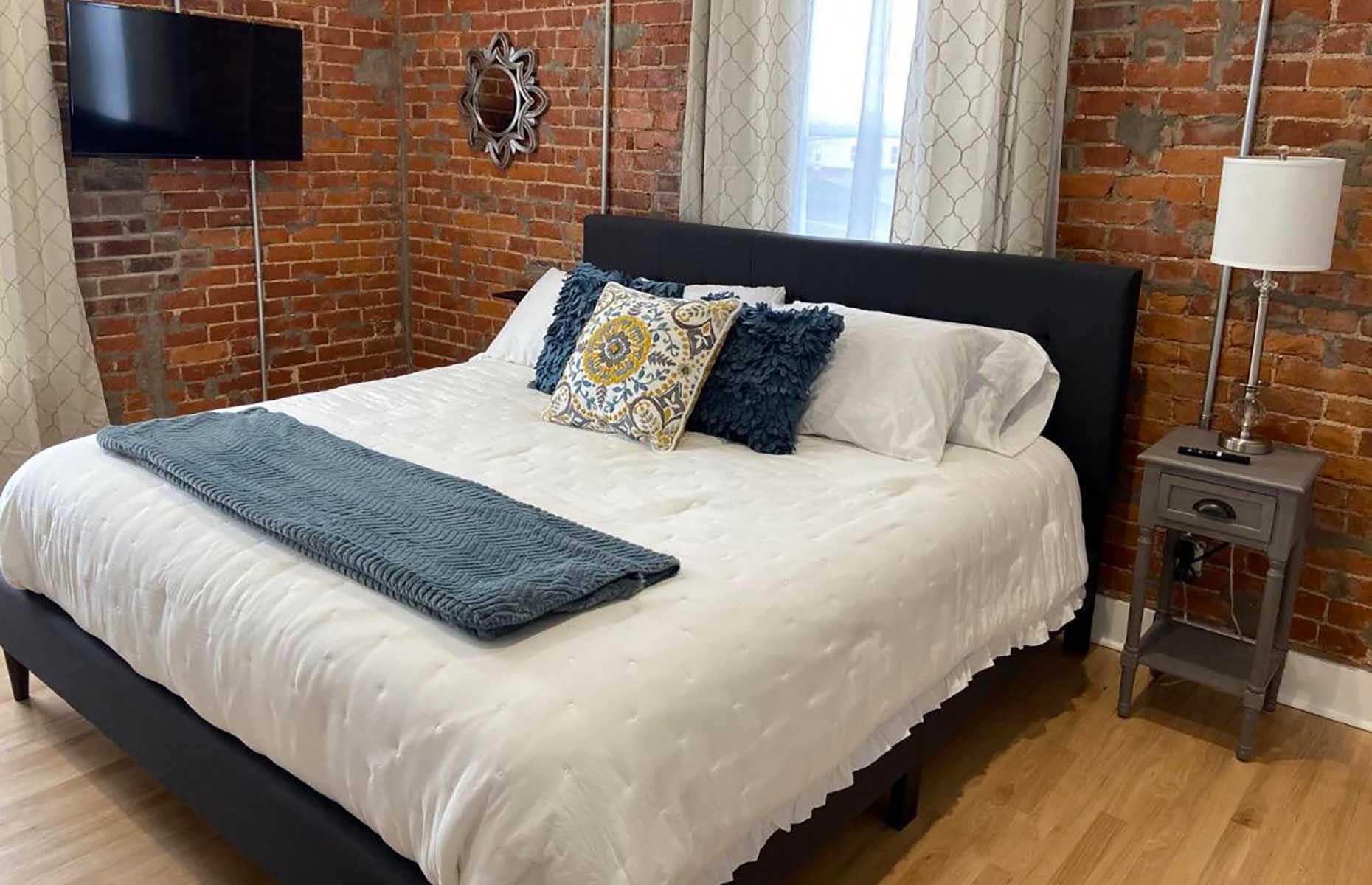 Indiana: Brickhouse Loft, Martinsville